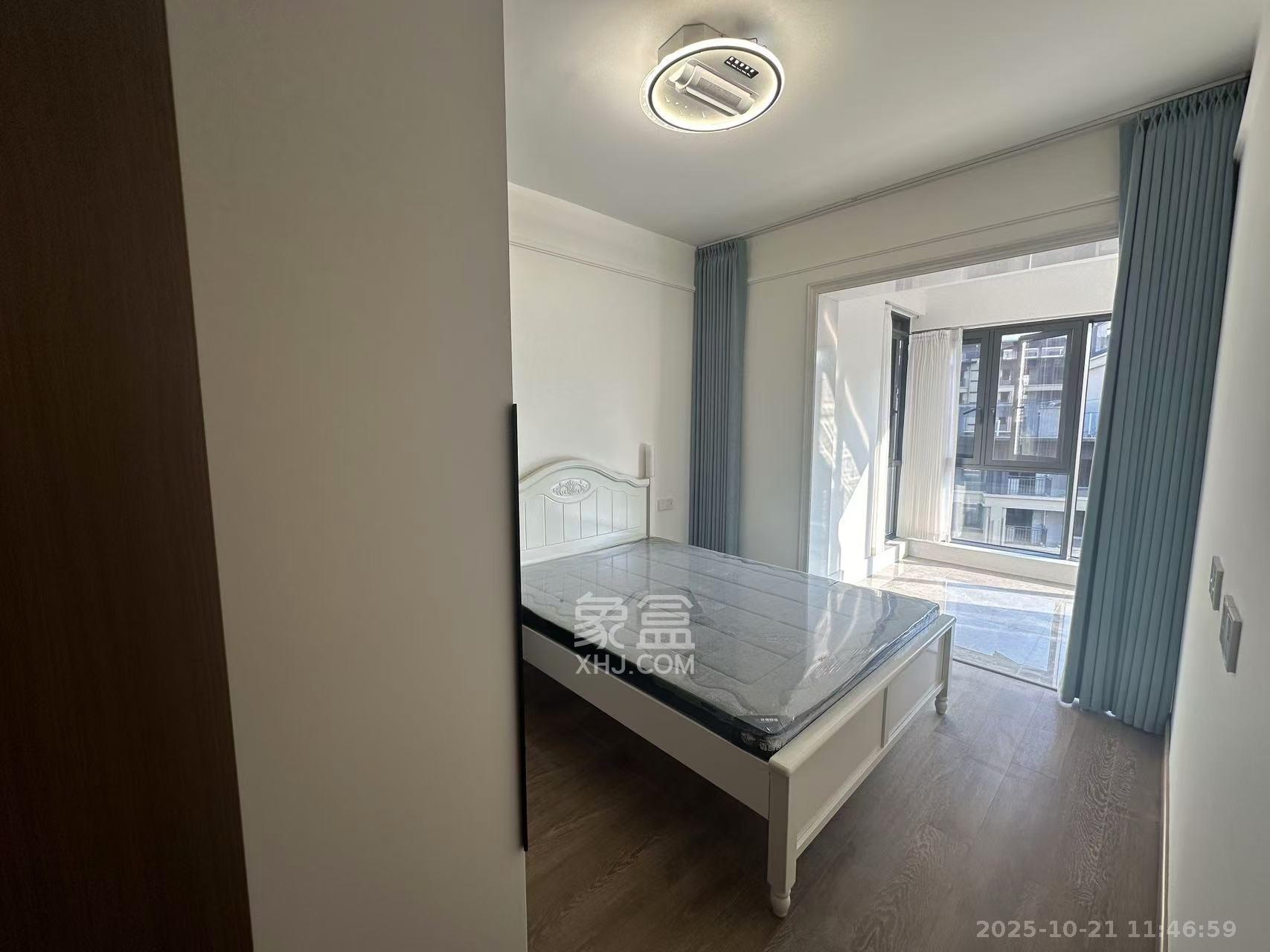 蓝光雍锦府  3室2厅2卫    3000.0元/月 蓝光雍锦府  3室2厅2卫    3000.0元/月室内图