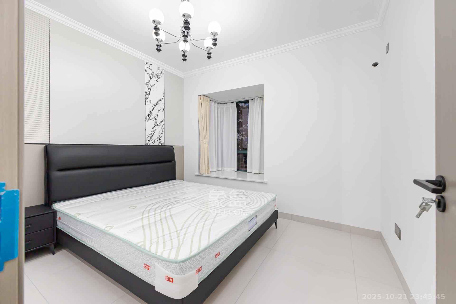 金湘苑（星澜之悦）  4室2厅2卫    98.0万卧室