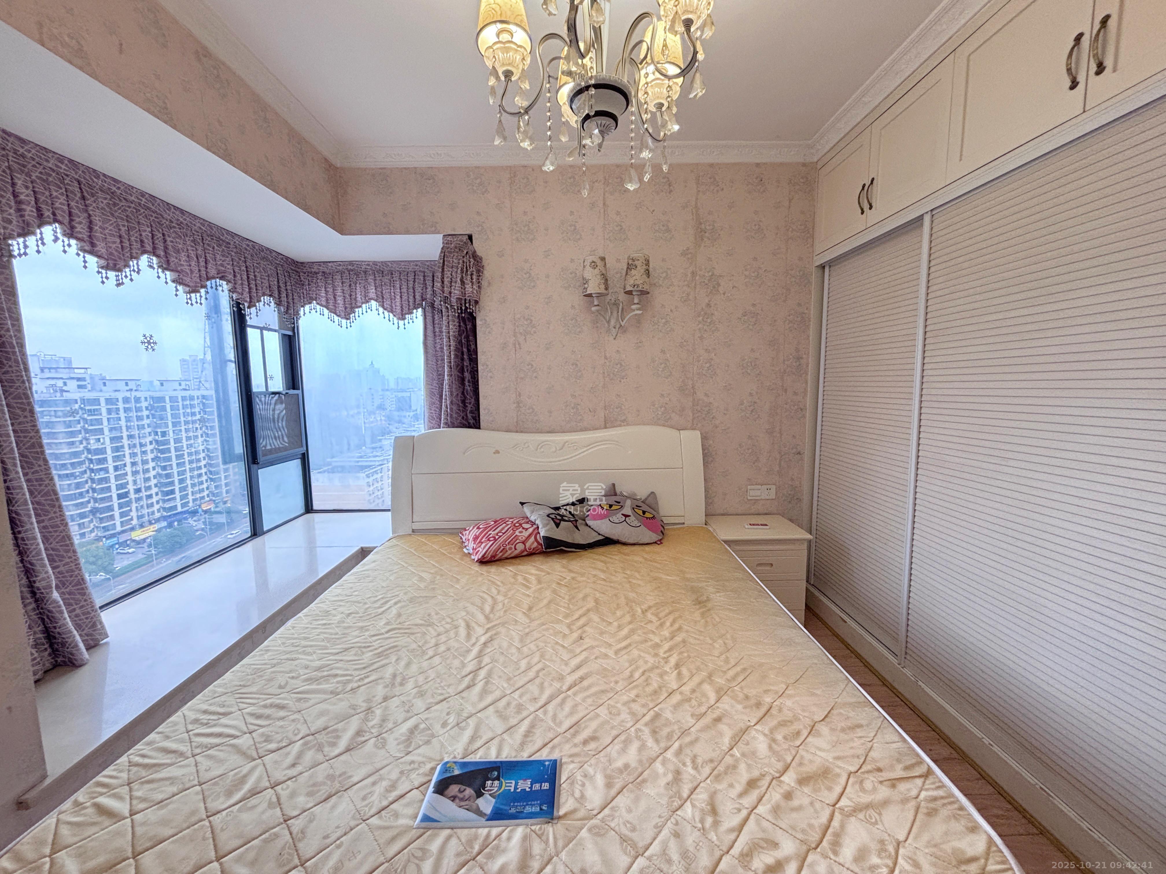 蓝山郡 2室2厅1卫 1850.0元/月 蓝山郡 2室2厅1卫 1850.0元/月室内图