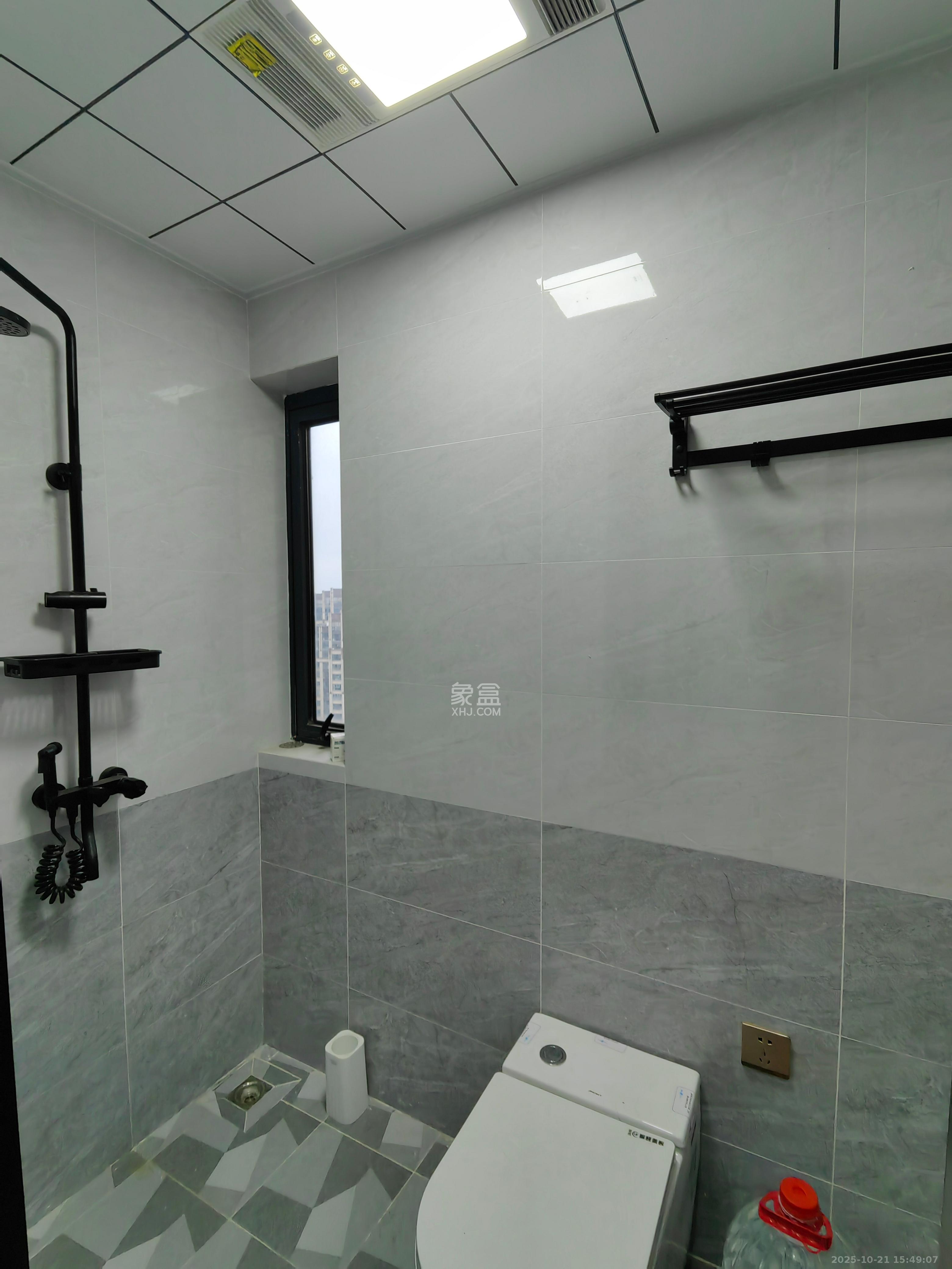 中建梅溪湖中心  3室2厅2卫    3200.0元/月 中建梅溪湖中心  3室2厅2卫    3200.0元/月室内图