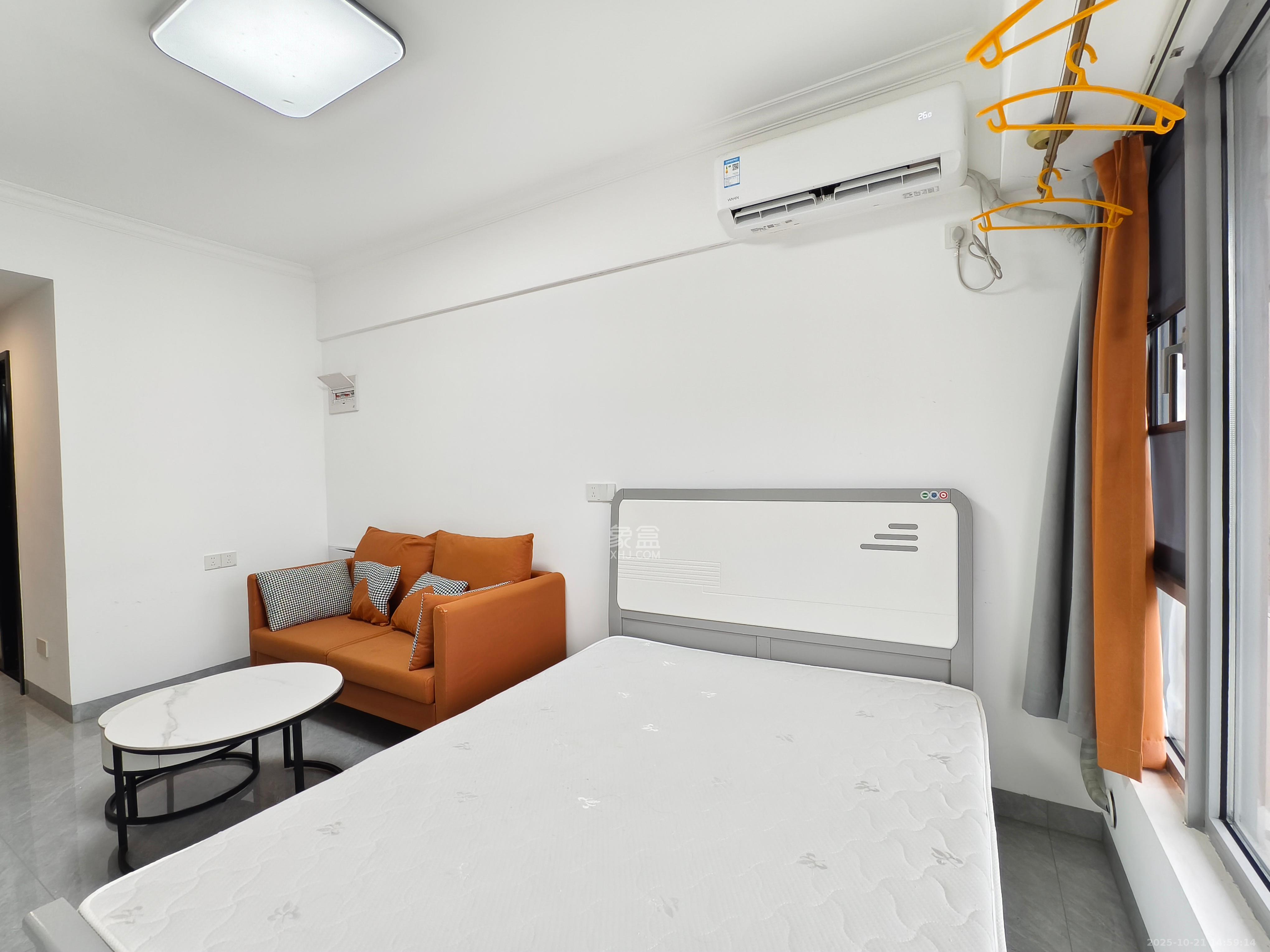 保利天禧EF区  1室1厅1卫    1600.0元/月 保利天禧EF区  1室1厅1卫    1600.0元/月室内图