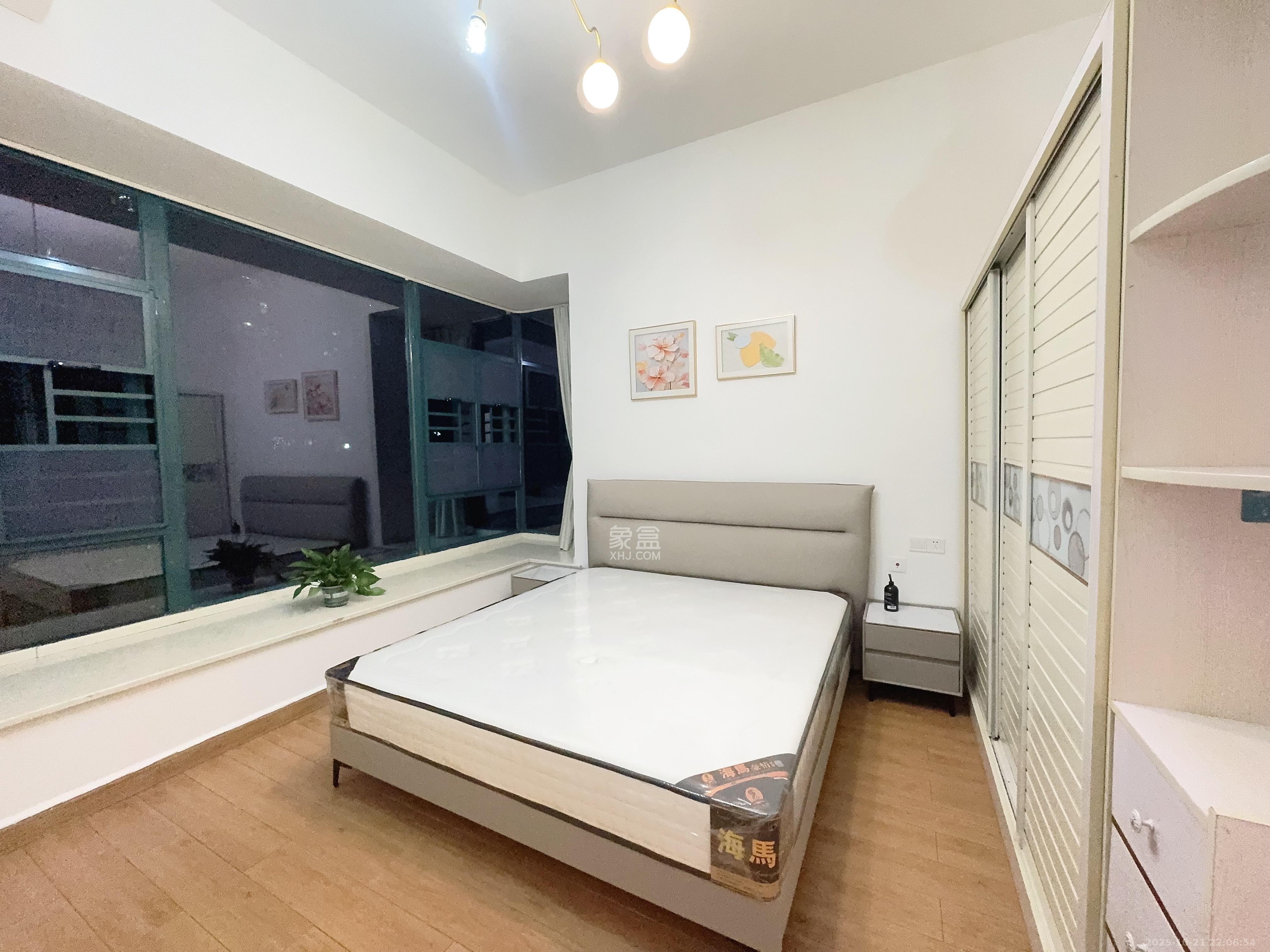 恒大翡翠华庭  3室2厅1卫    2800.0元/月 恒大翡翠华庭  3室2厅1卫    2800.0元/月室内图