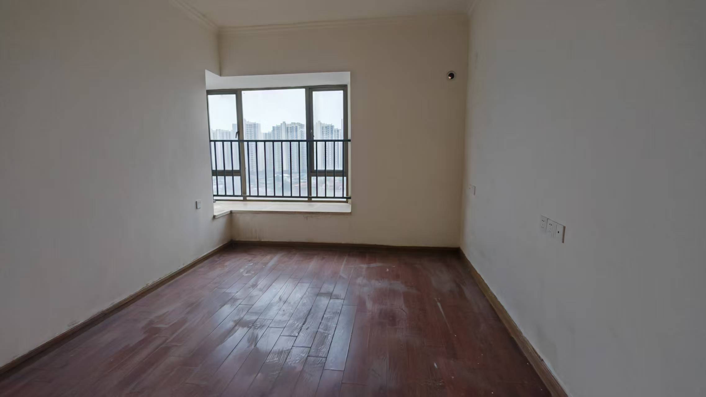 碧桂园 5室2厅4卫 89.0万 碧桂园 5室2厅4卫 89.0万室内图