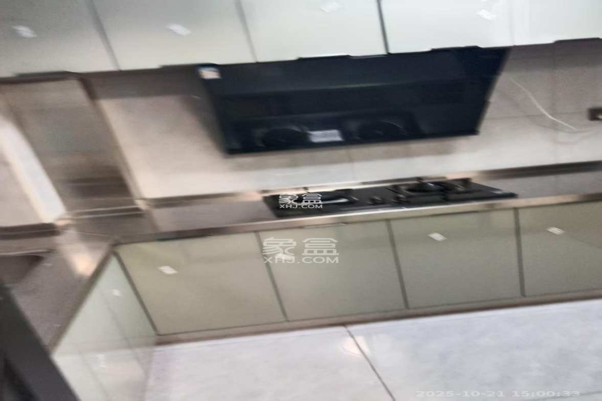 金南家园三期 3室2厅2卫 2500.0元/月 金南家园三期 3室2厅2卫 2500.0元/月室内图