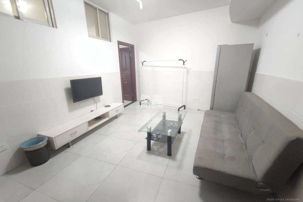 湖韵佳苑 2室1厅1卫 1600.0元/月 湖韵佳苑 2室1厅1卫 1600.0元/月室内图