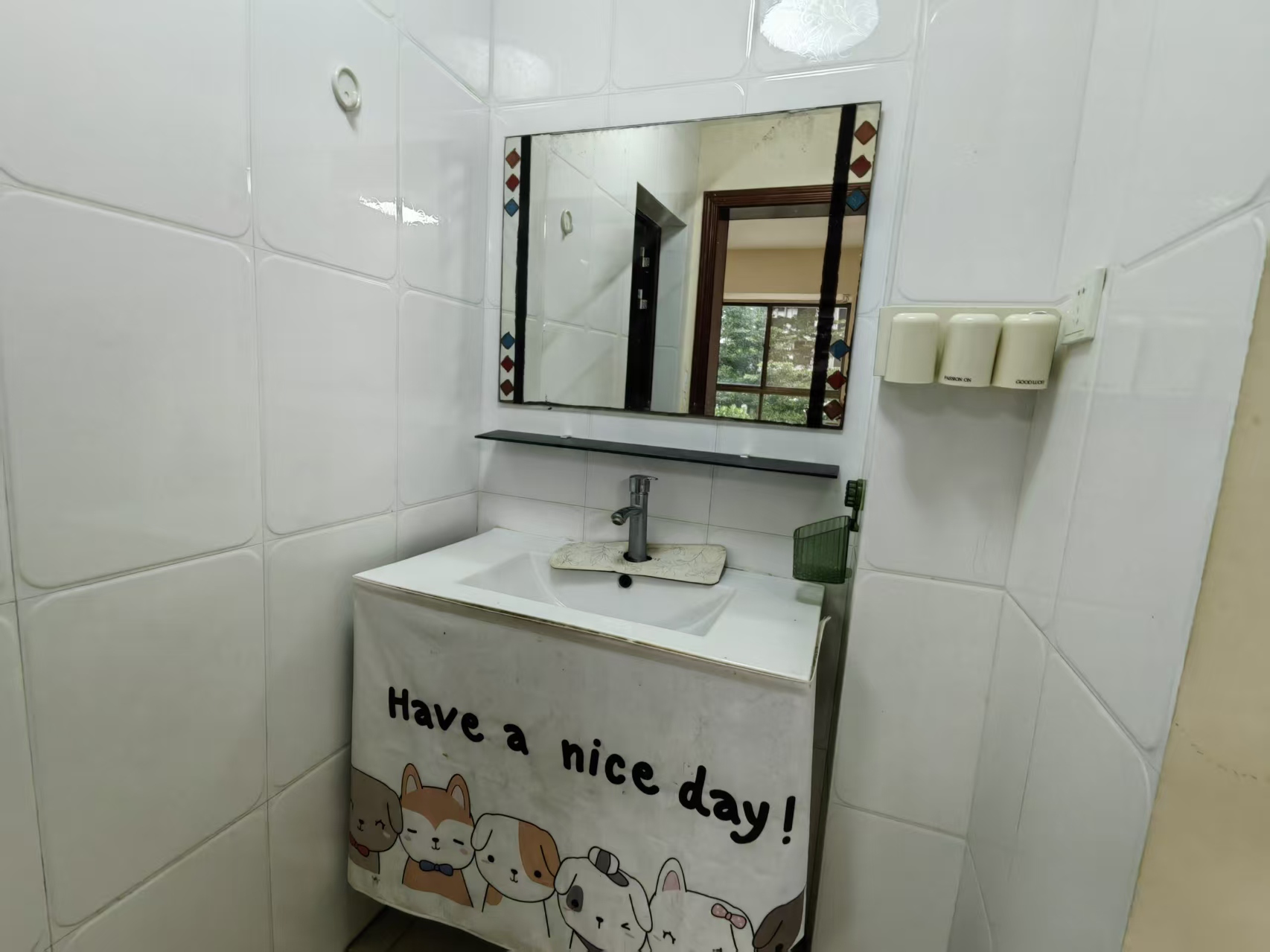 水云天  3室2厅1卫    2500.0元/月室内图