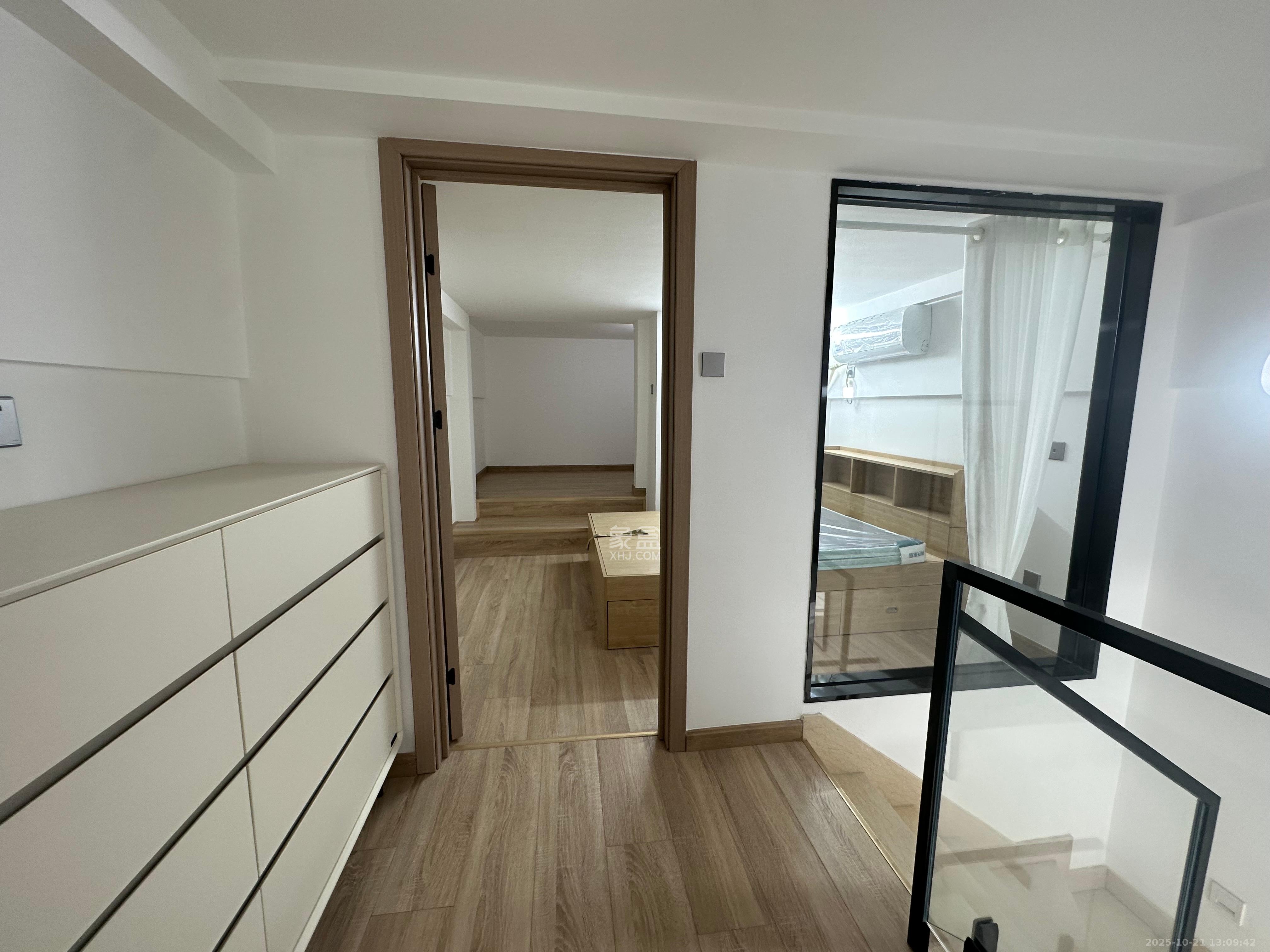 保利天禧EF区  2室2厅1卫    2800.0元/月 保利天禧EF区  2室2厅1卫    2800.0元/月室内图