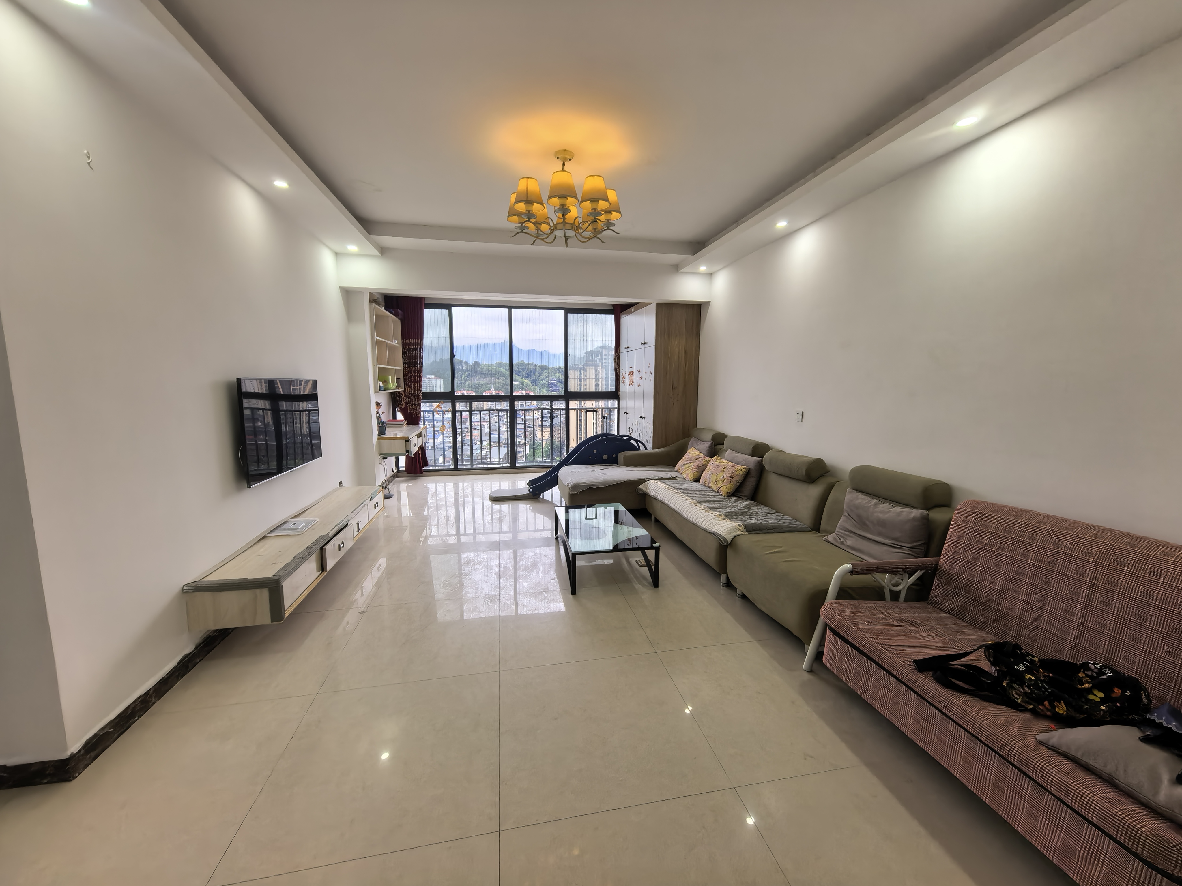 森怡佳苑 2室2厅1卫 46.8万 森怡佳苑 2室2厅1卫 46.8万客厅