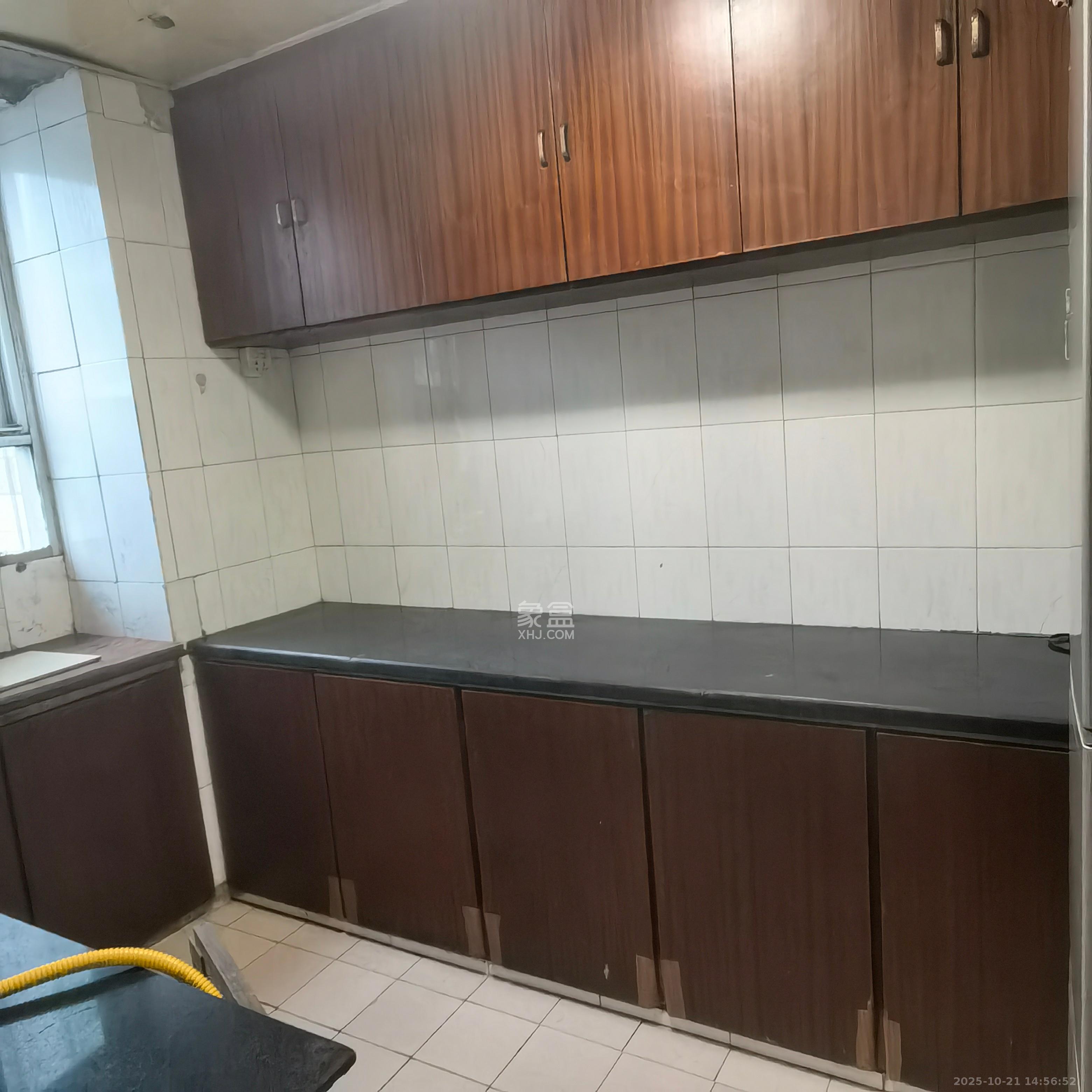 西长街散盘  3室2厅1卫    2900.0元/月室内图