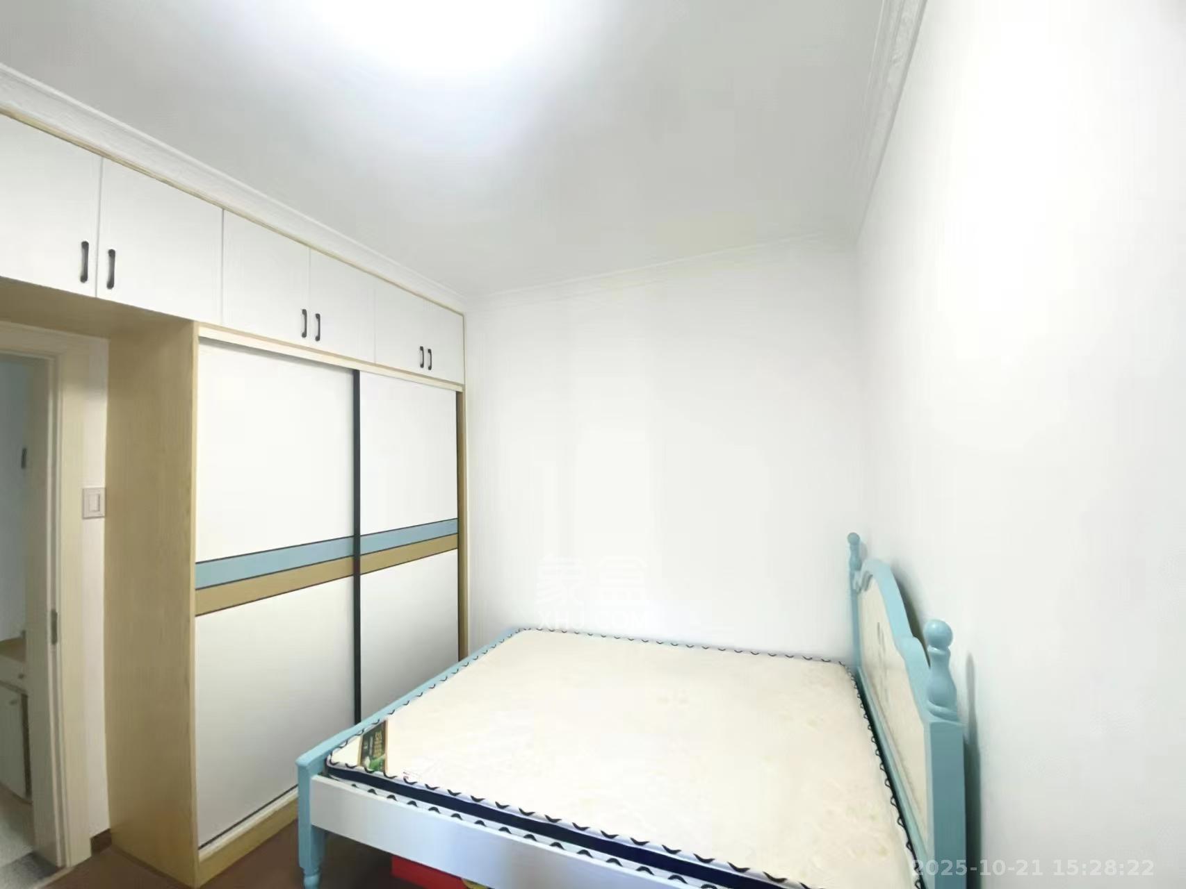 勤诚达境界城  3室2厅1卫    2100.0元/月室内图