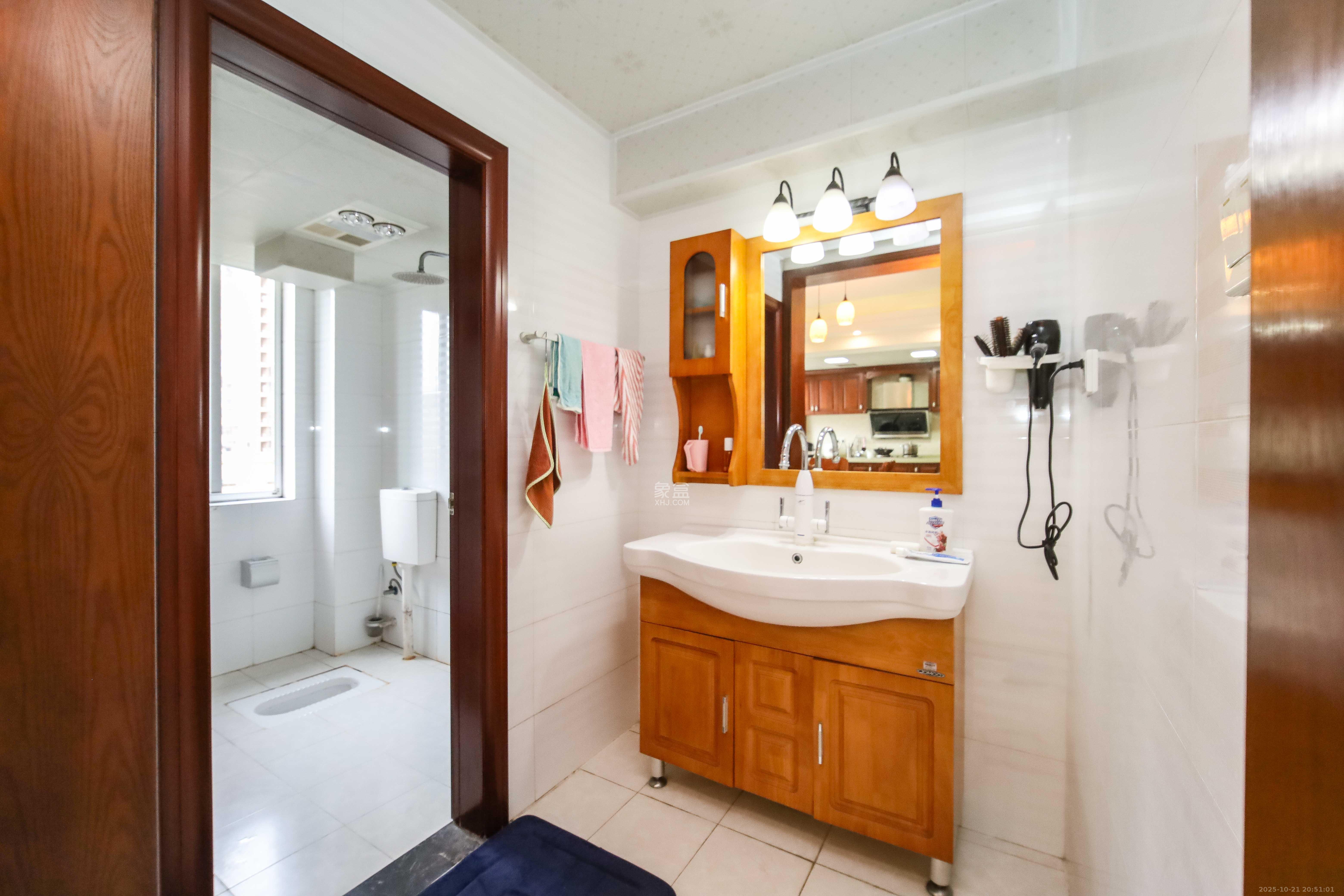 荷花园电信宿舍(天辰荷花苑)  3室2厅2卫    135.0万 荷花园电信宿舍(天辰荷花苑)  3室2厅2卫    135.0万其他