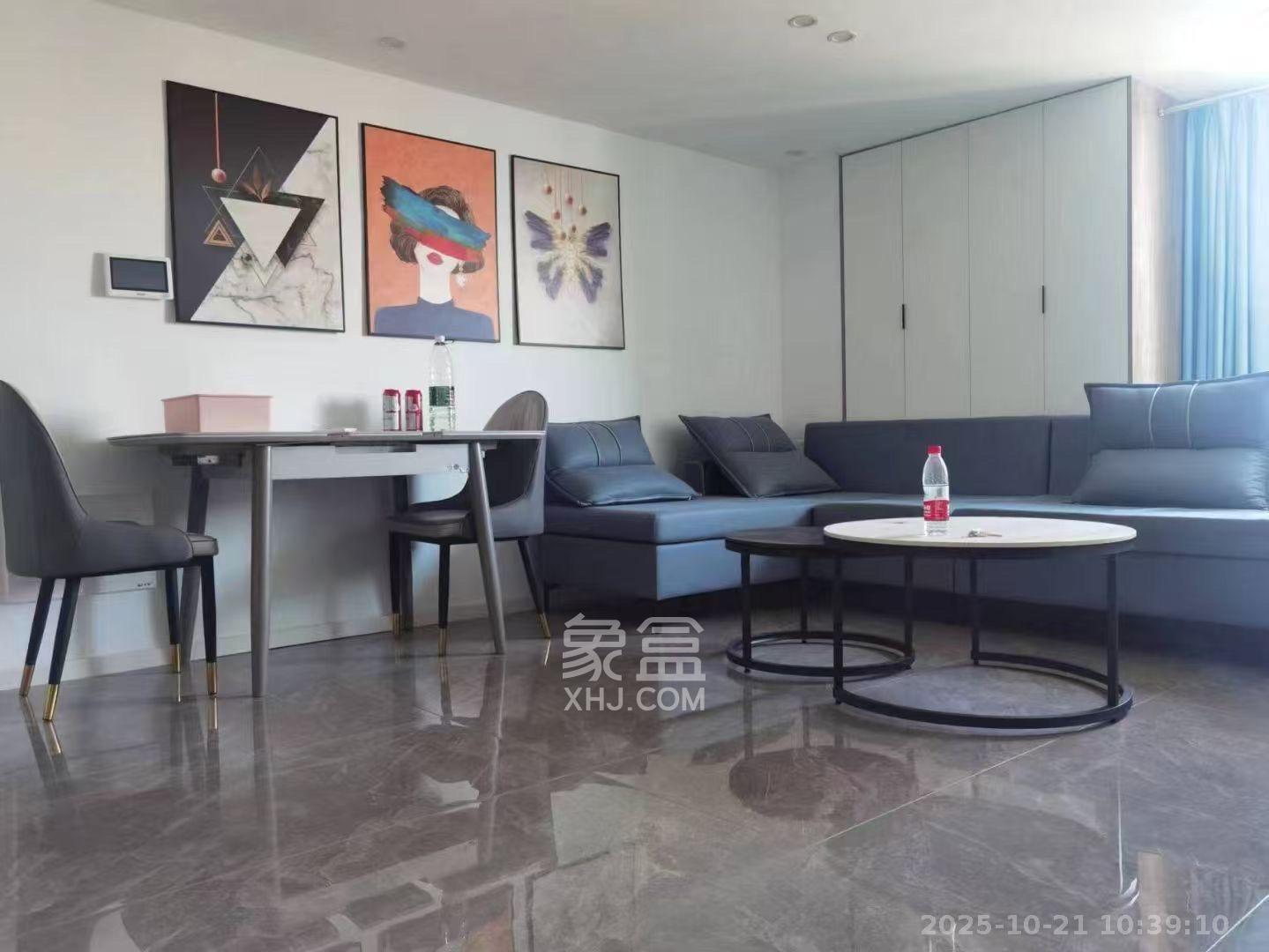 弘阳时光里  2室1厅1卫    1800.0元/月室内图1