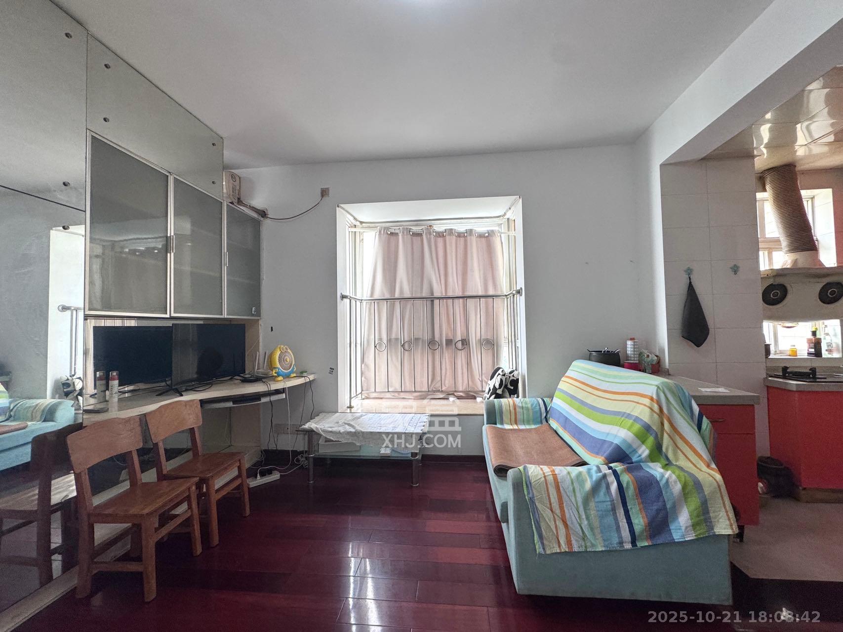 星语林名园  1室1厅1卫    1200.0元/月