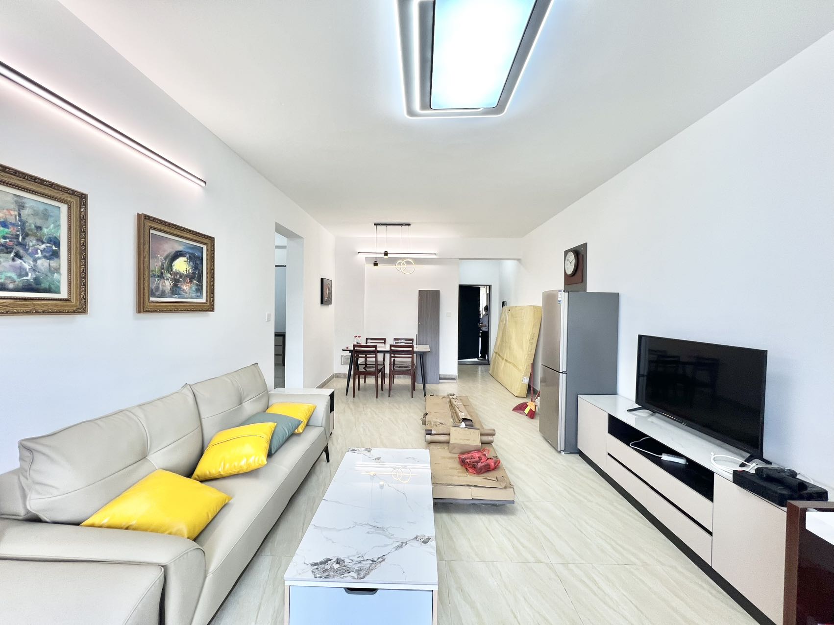 城市海岸一期  2室2厅1卫    3000.0元/月 城市海岸一期  2室2厅1卫    3000.0元/月室内图