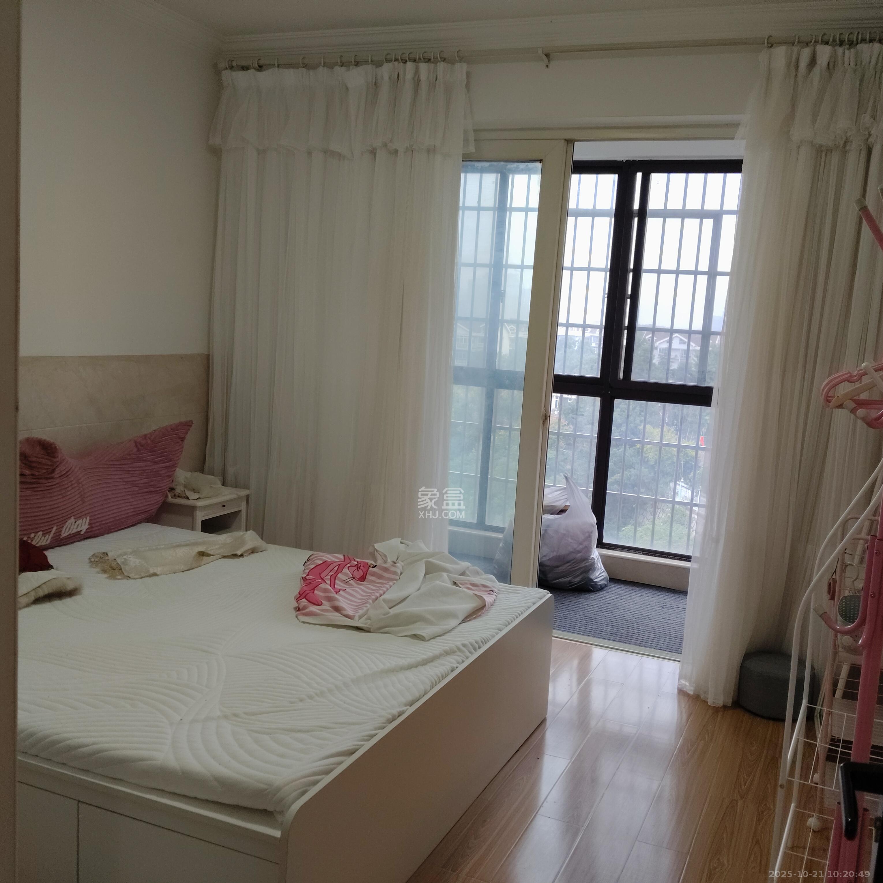 和润园一、二期  1室1厅1卫    1600.0元/月 和润园一、二期  1室1厅1卫    1600.0元/月室内图