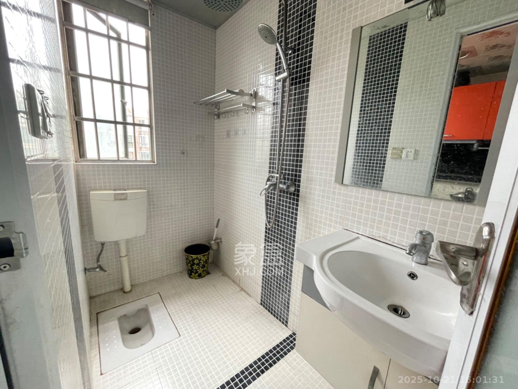 天城尚品  2室1厅1卫    1800.0元/月室内图