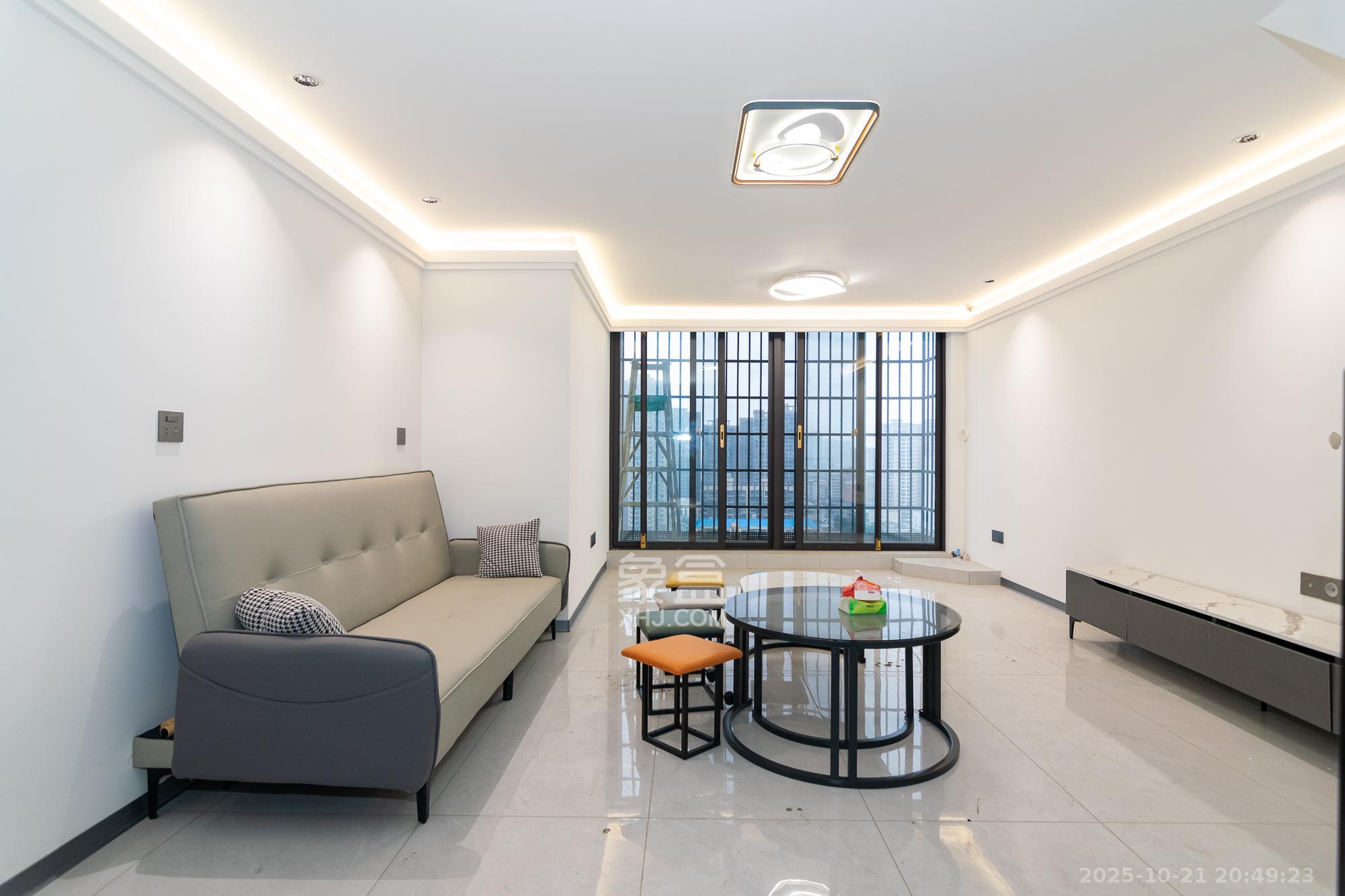 才子城 1室1厅1卫 25.0万 才子城 1室1厅1卫 25.0万客厅