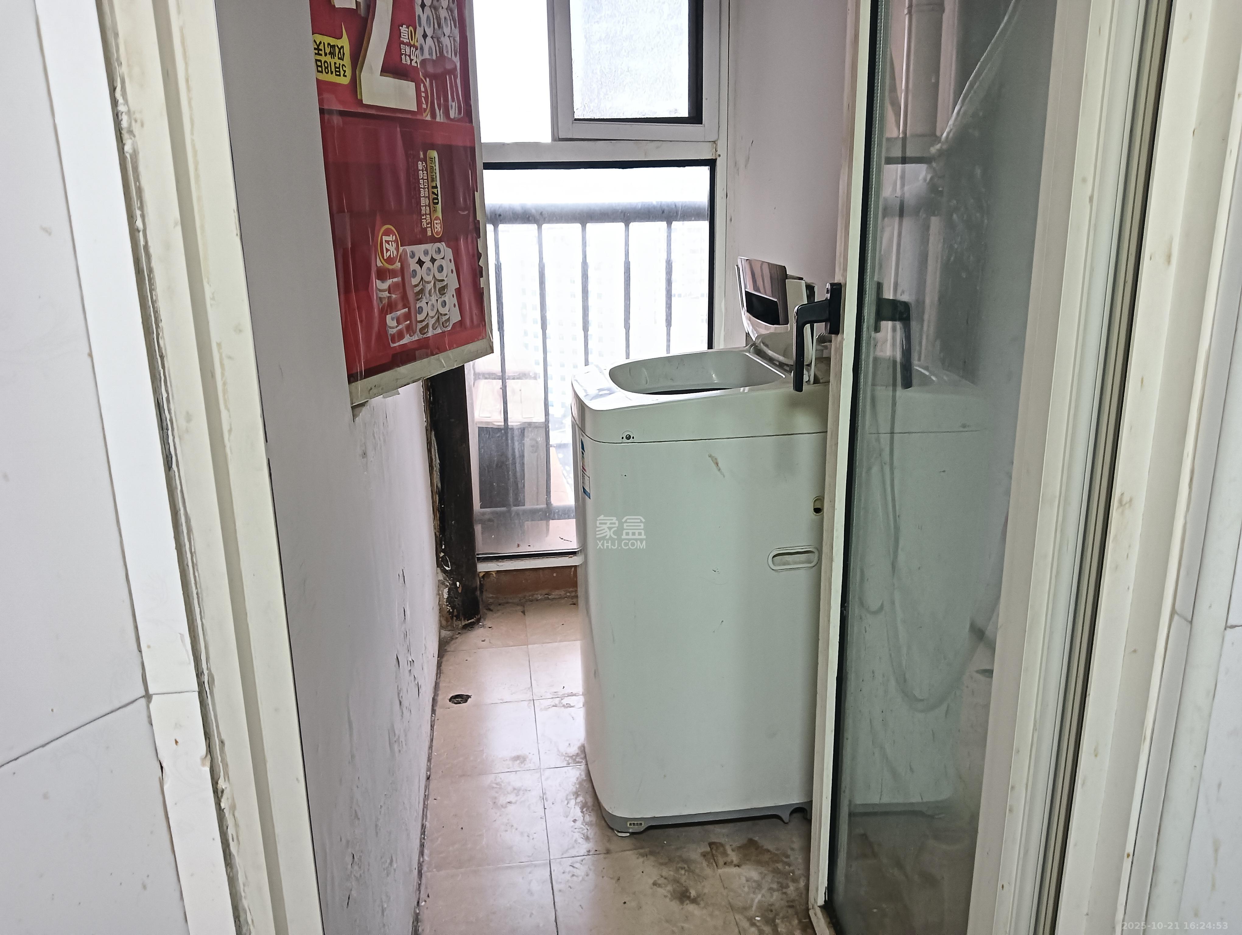 白沙晶城 1室1厅1卫 2300.0元/月 白沙晶城 1室1厅1卫 2300.0元/月室内图