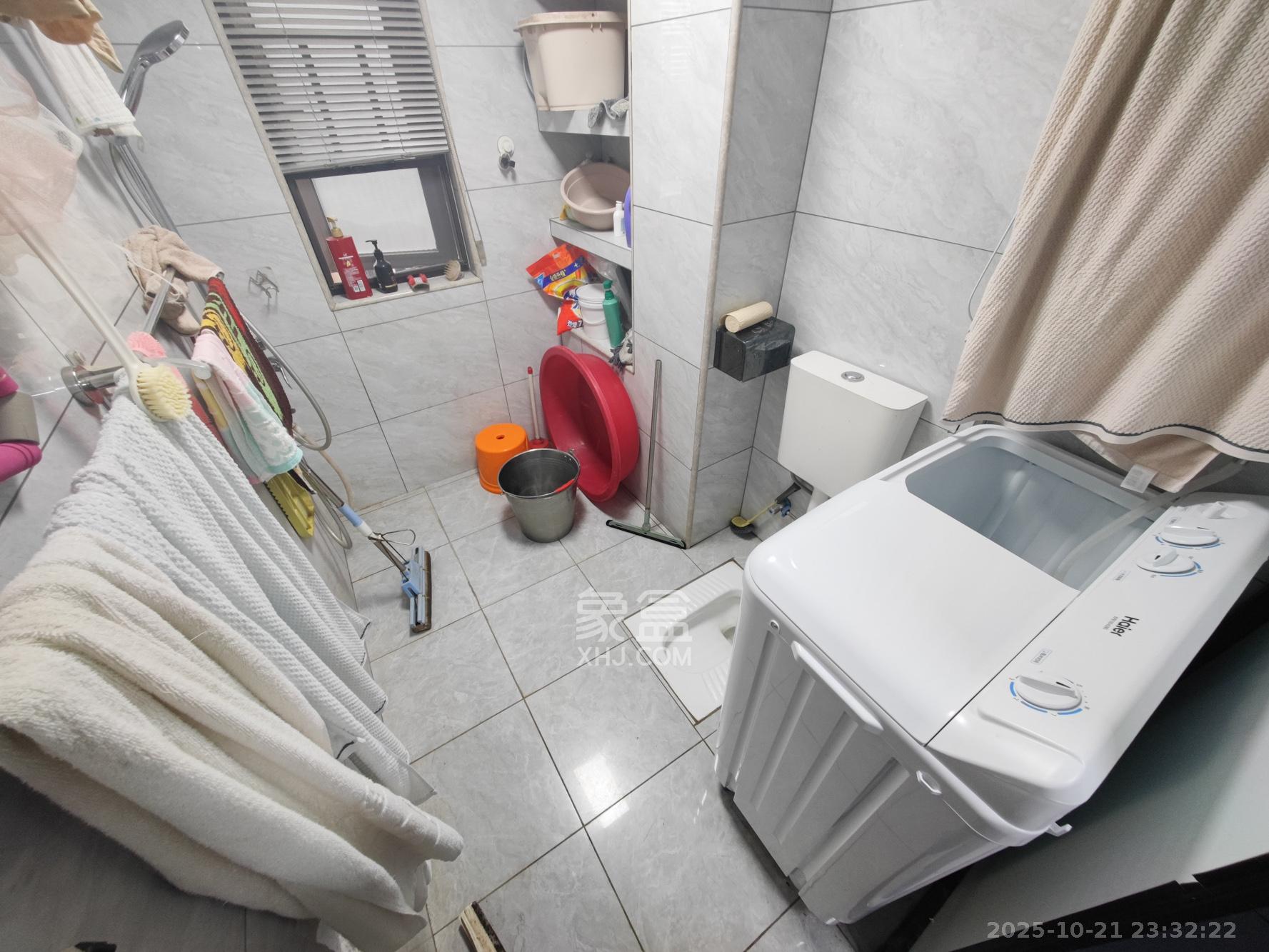 合能枫丹丽舍（柏悦名苑)  3室2厅2卫    148.0万卫生间