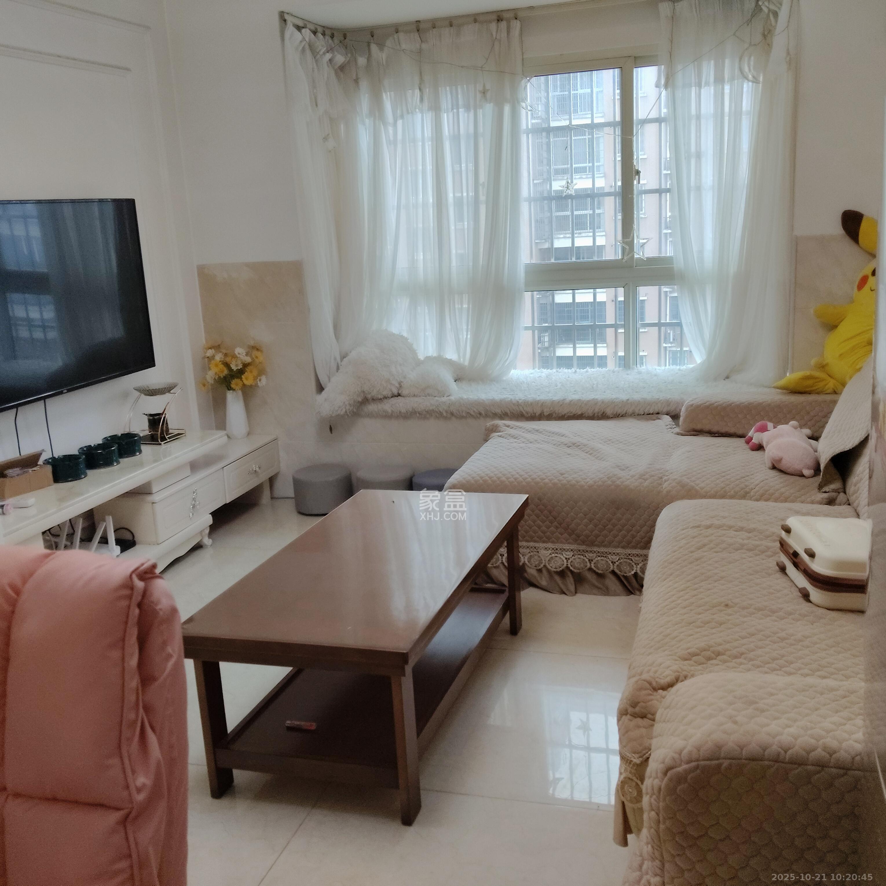 和润园一、二期  1室1厅1卫    1600.0元/月 和润园一、二期  1室1厅1卫    1600.0元/月室内图1