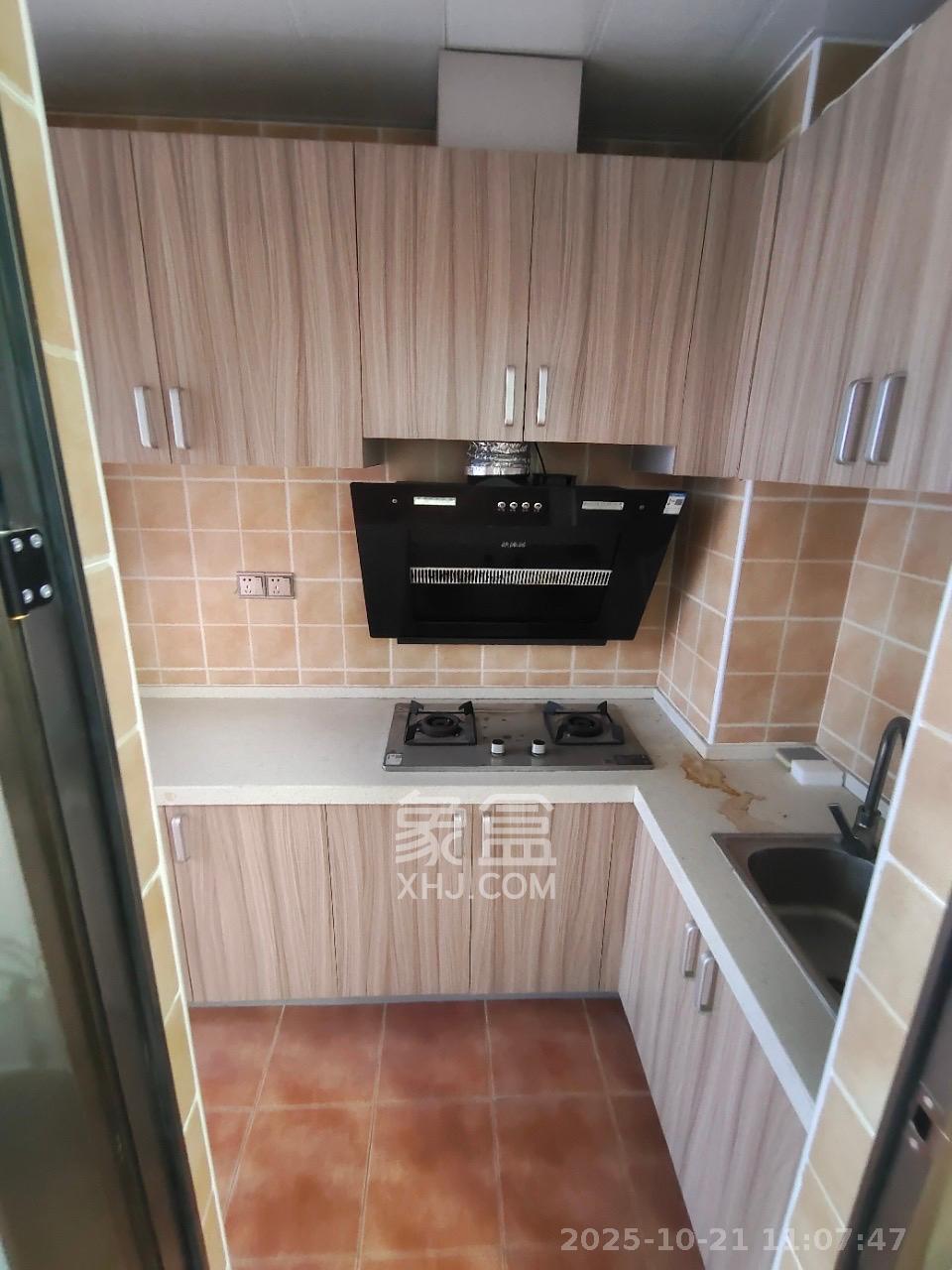 荣悦台  1室1厅1卫    1900.0元/月室内图