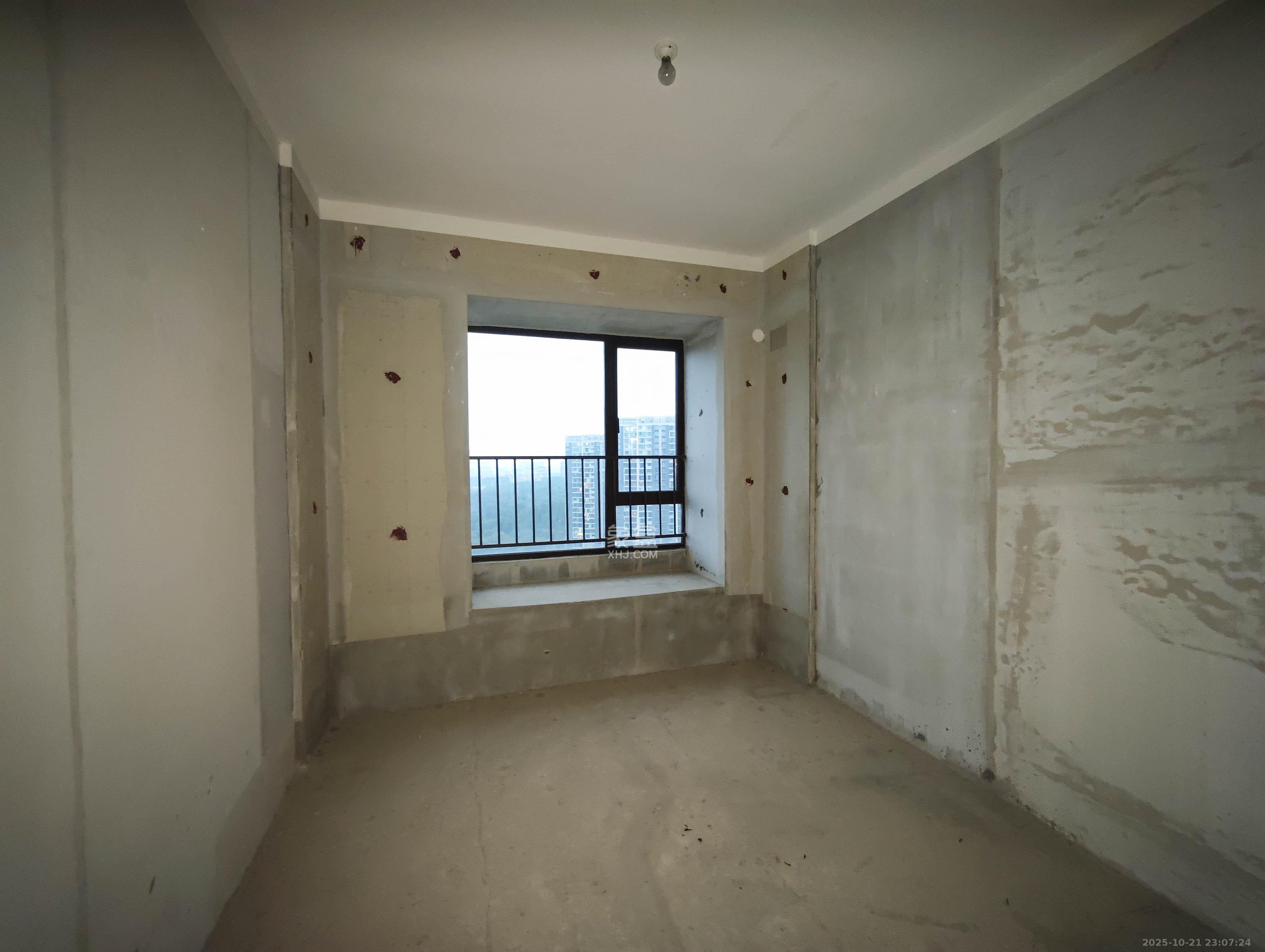 保利城(中航城国际社区、郡原美村) 1室0厅0卫 188.0万 保利城(中航城国际社区、郡原美村) 1室0厅0卫 188.0万卧室