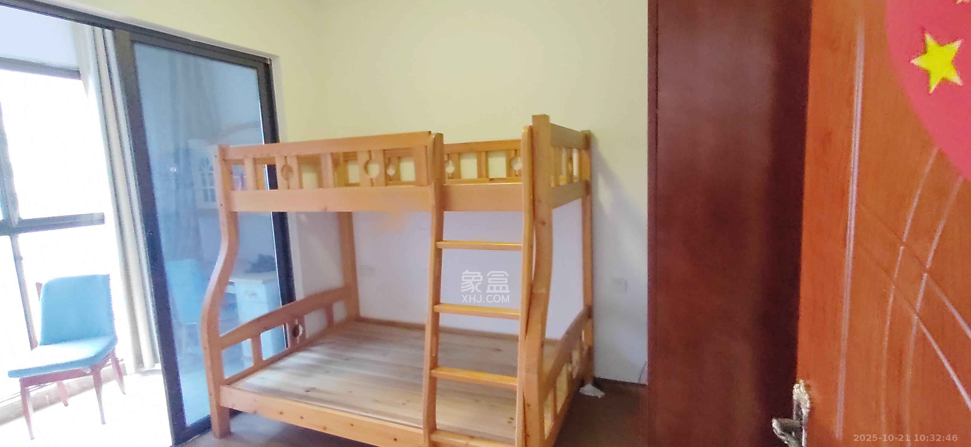 江山帝景哈佛  3室2厅2卫    2200.0元/月室内图