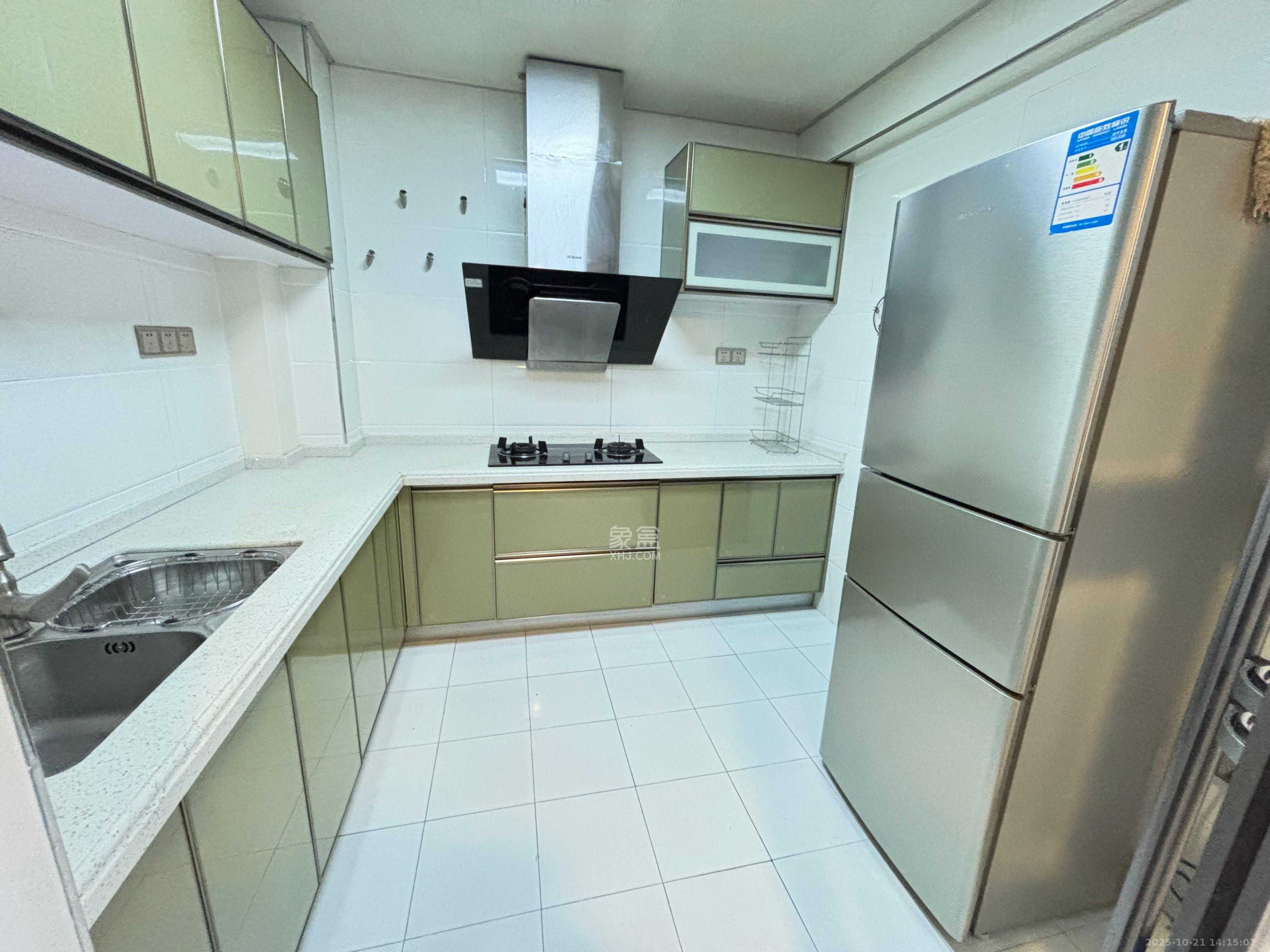 融科檀香山（融科紫檀、香山国际）  2室1厅1卫    2580.0元/月室内图