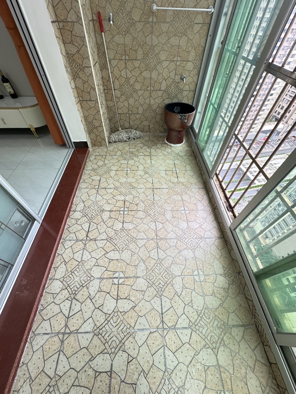 水岸听涛  3室2厅1卫    109.0万