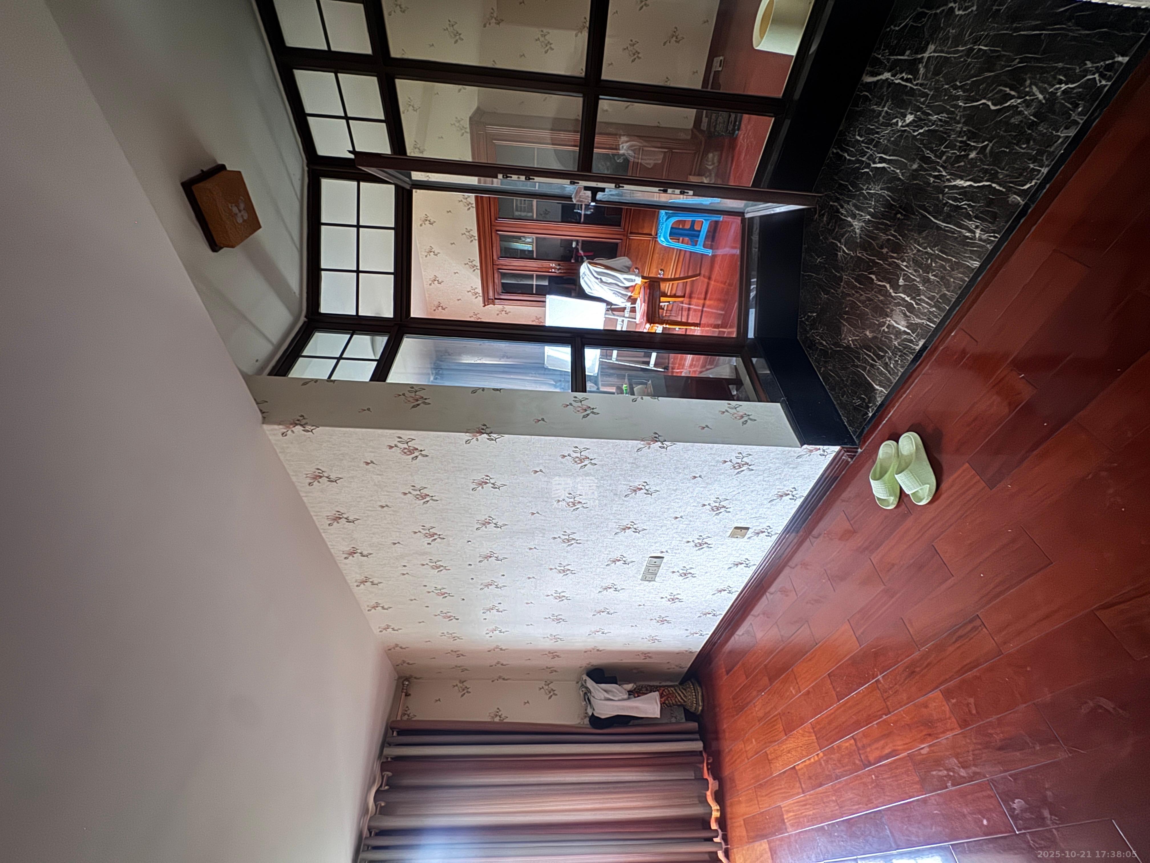 山水芙蓉国际新城  5室2厅2卫    6500.0元/月 山水芙蓉国际新城  5室2厅2卫    6500.0元/月室内图