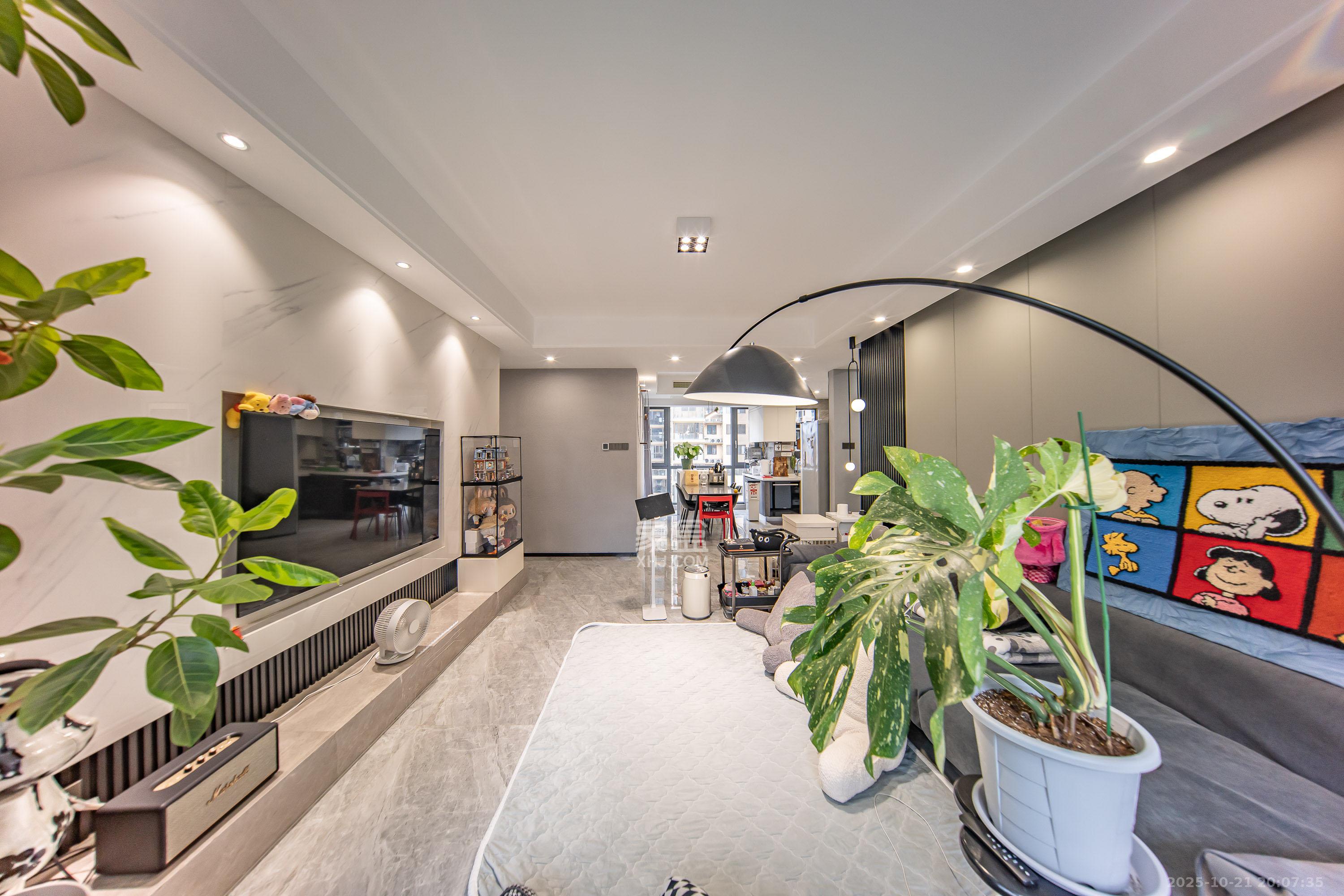 江山帝景哈佛  4室2厅2卫    130.0万