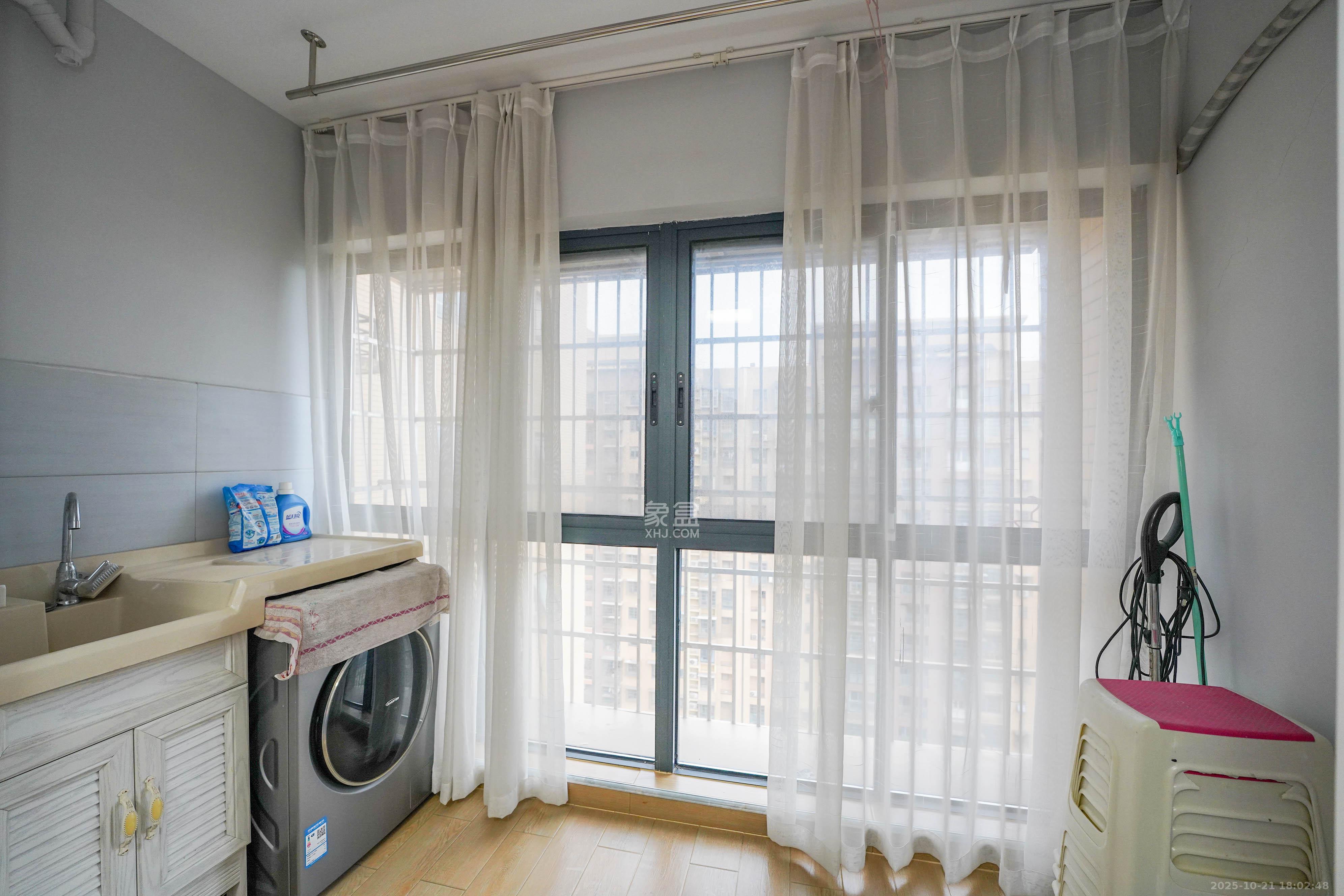 嘉华城(一期) 3室2厅1卫 136.0万 嘉华城(一期) 3室2厅1卫 136.0万其他