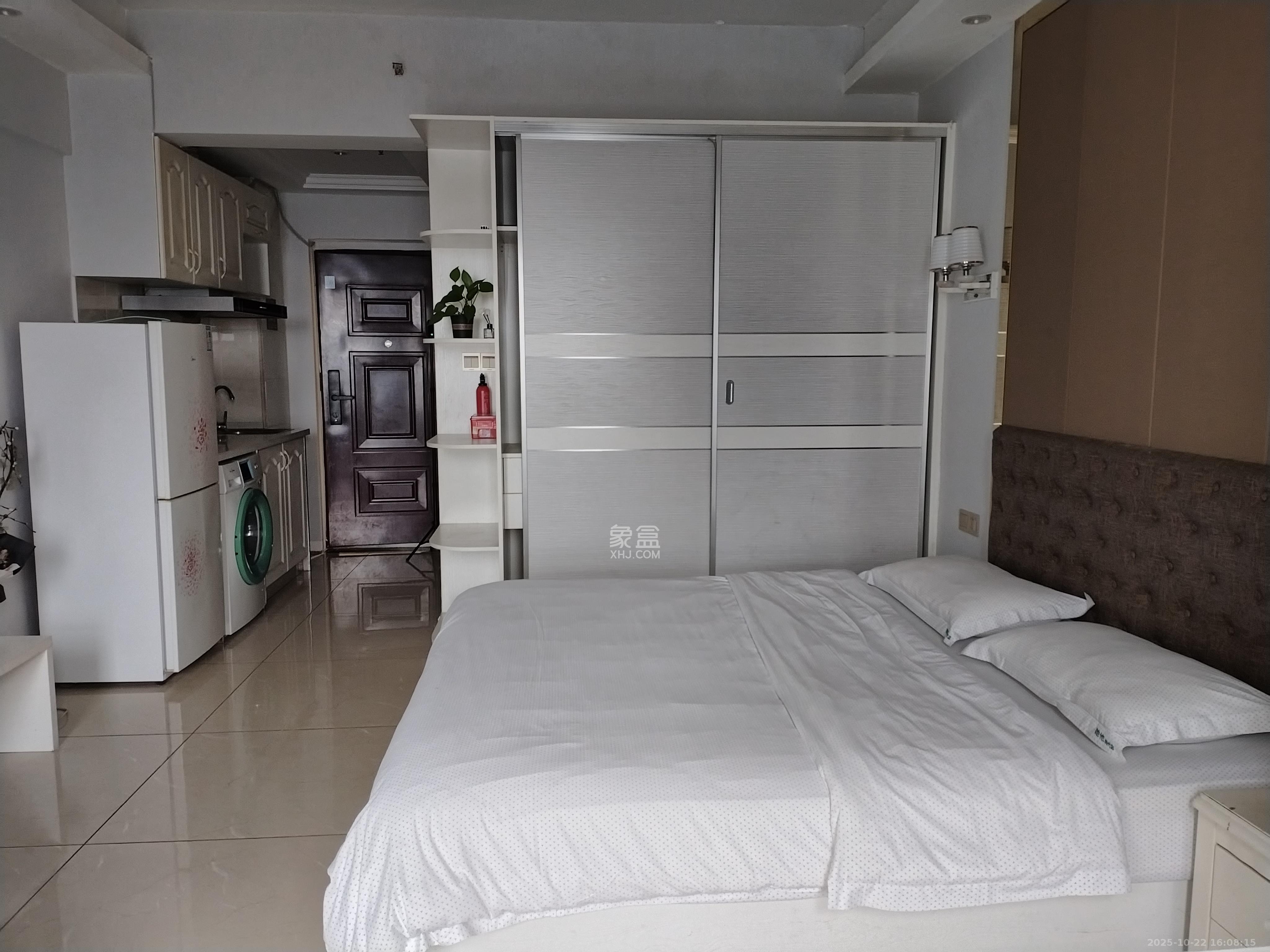 MOMA当代广场 1室0厅0卫 1200.0元/月 MOMA当代广场 1室0厅0卫 1200.0元/月室内图