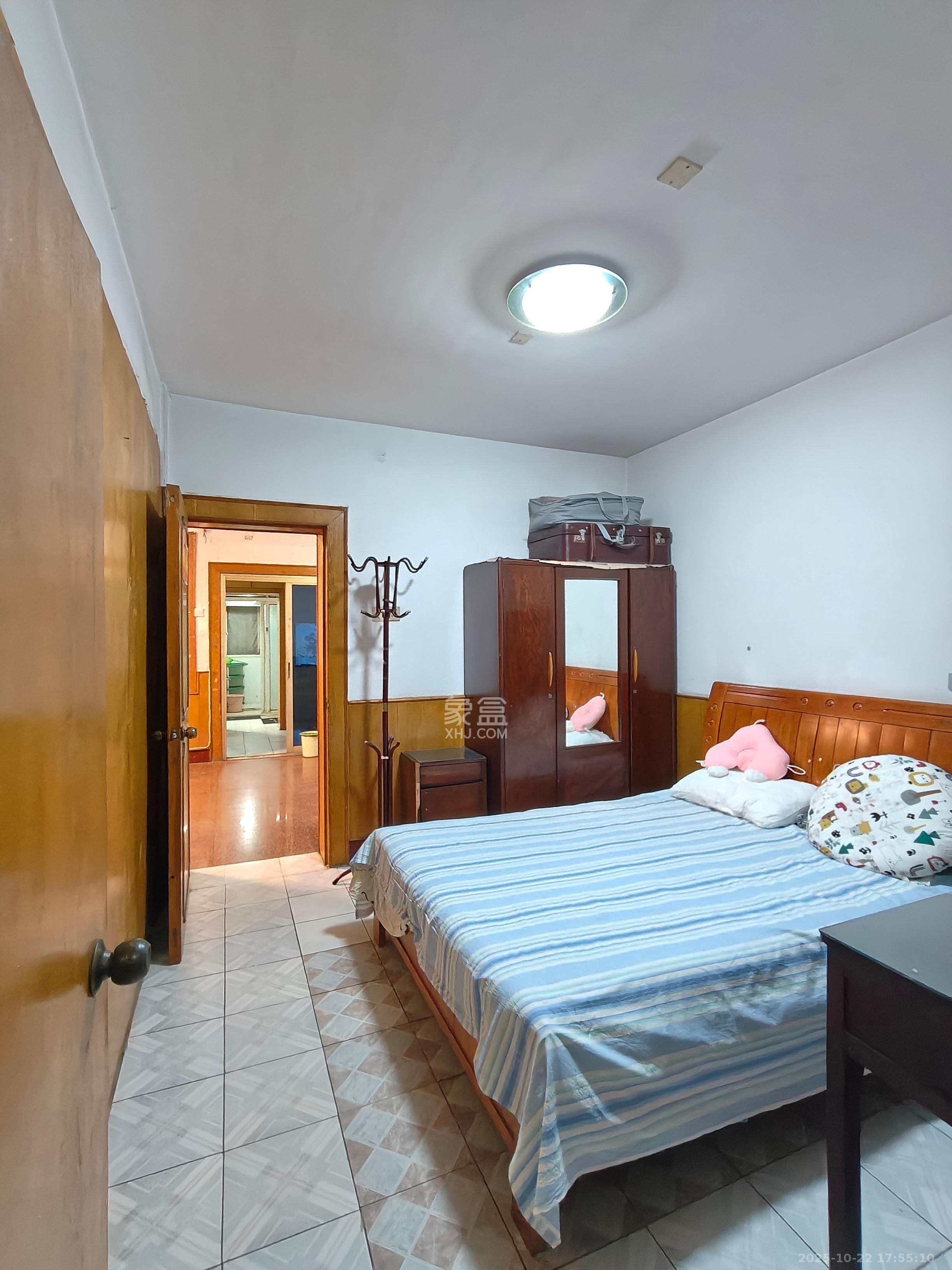 向韶村 2室1厅1卫 1700.0元/月 向韶村 2室1厅1卫 1700.0元/月室内图