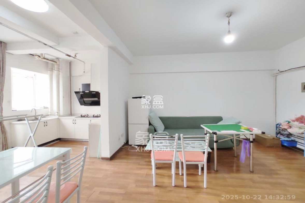 中远公馆  2室1厅1卫    1100.0元/月 中远公馆  2室1厅1卫    1100.0元/月室内图