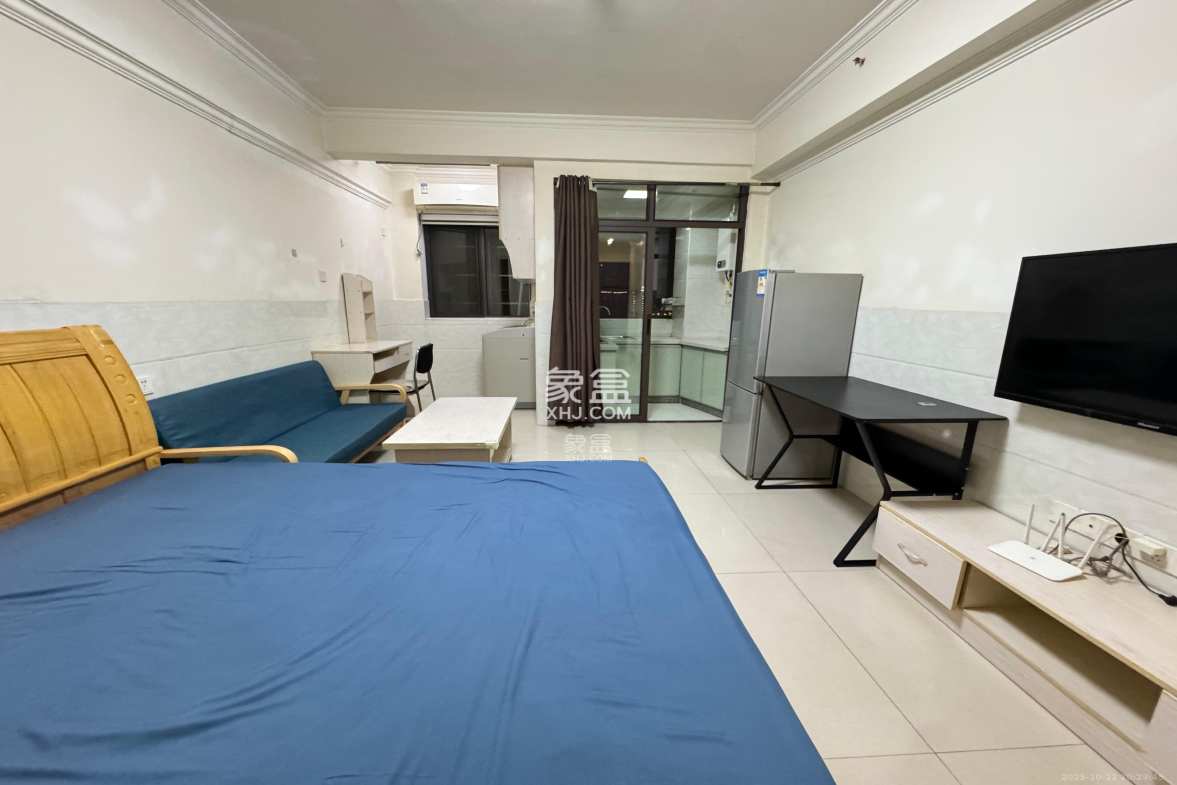 同鑫家园 1室1厅1卫 1300.0元/月 同鑫家园 1室1厅1卫 1300.0元/月室内图