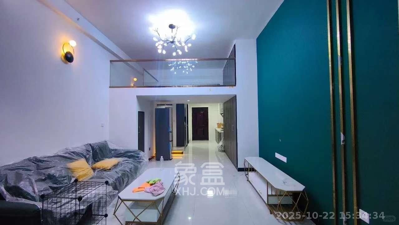 环亚高铁芯城  1室0厅0卫    1700.0元/月 环亚高铁芯城  1室0厅0卫    1700.0元/月