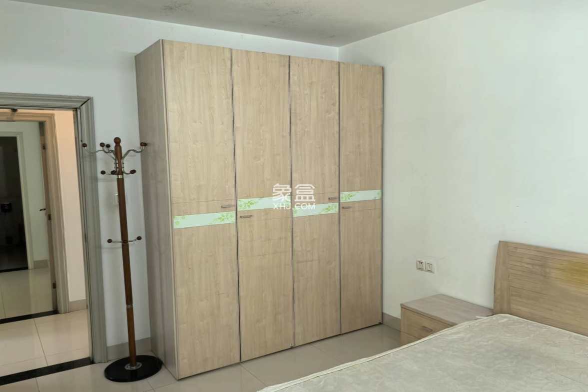 玉兰园 3室2厅2卫 3000.0元/月 玉兰园 3室2厅2卫 3000.0元/月室内图