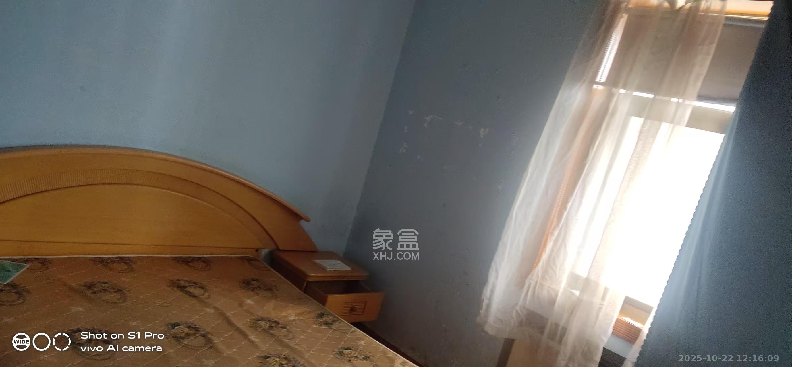 长岭烟草公司宿舍（金祥公寓）  1室0厅0卫    1800.0元/月室内图