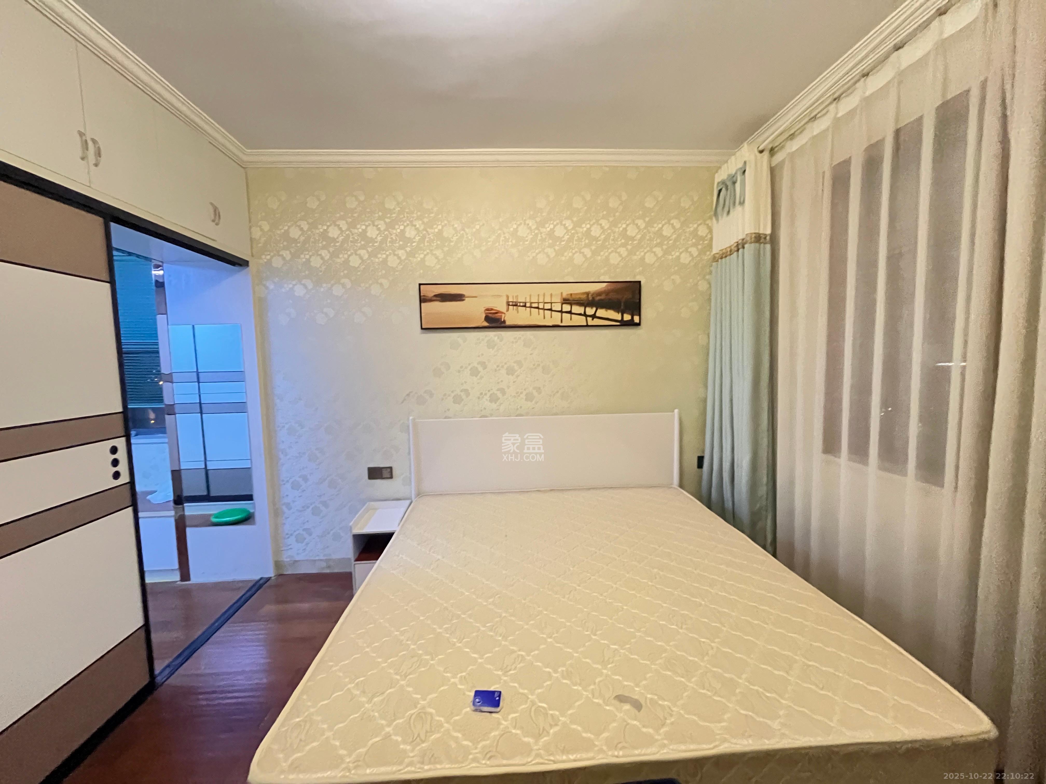 中交中央公园D2区  3室2厅2卫    2950.0元/月 中交中央公园D2区  3室2厅2卫    2950.0元/月室内图