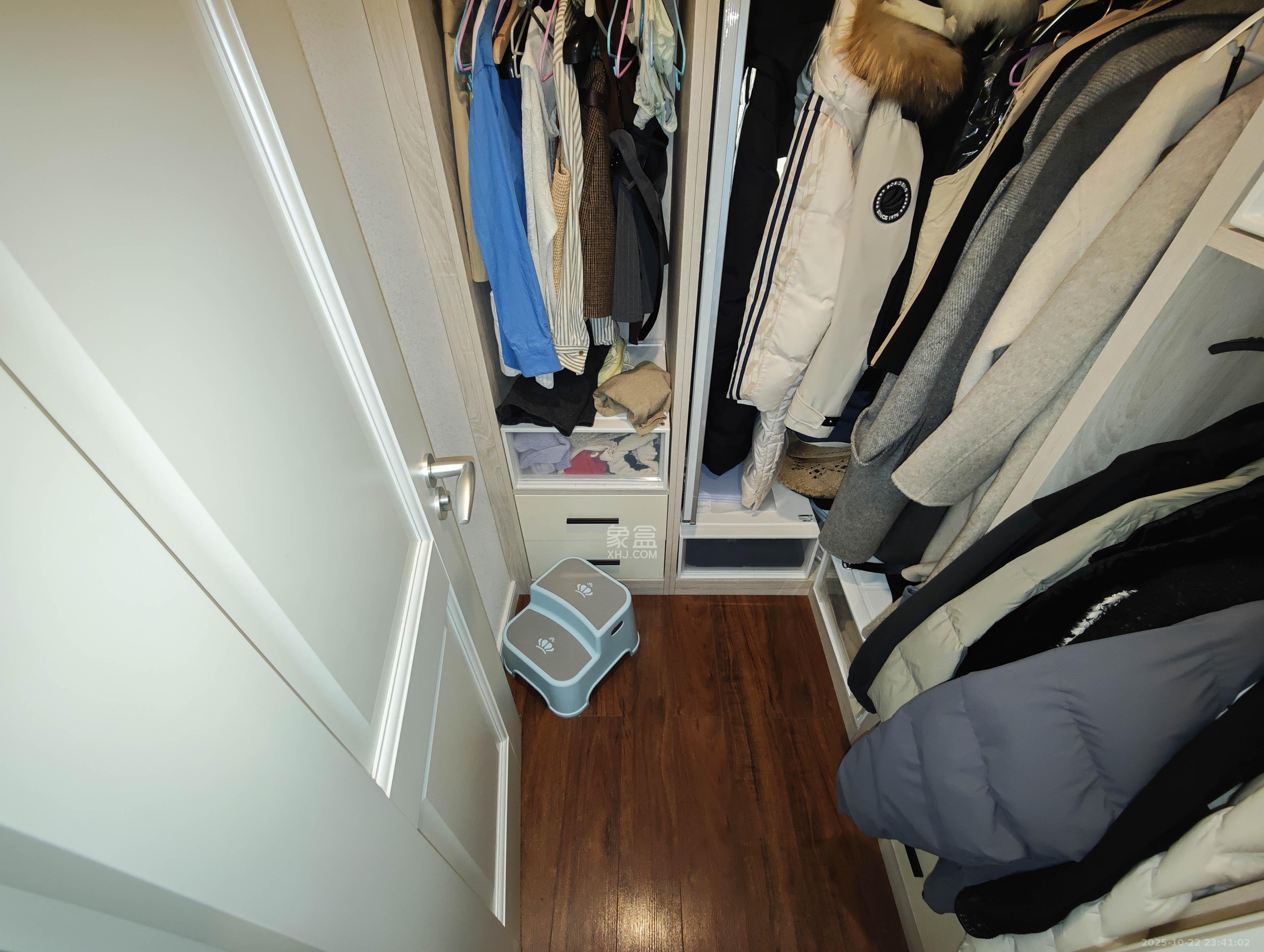 万科魅力之城观澜里  3室2厅2卫    102.0万其他