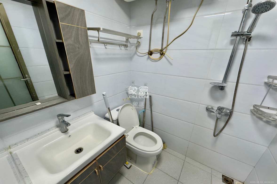 金地铂悦 1室1厅1卫 1200.0元/月 金地铂悦 1室1厅1卫 1200.0元/月室内图