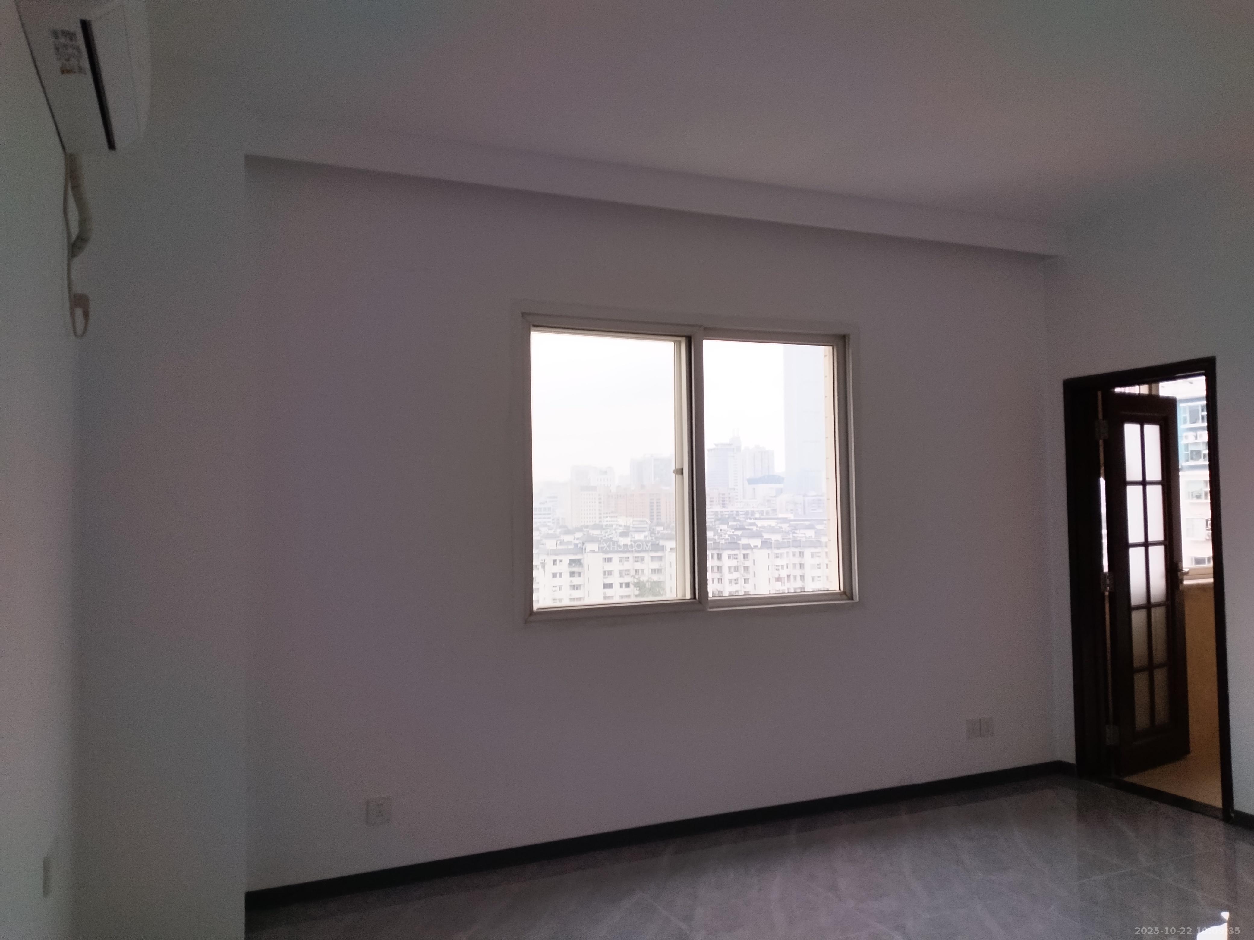 瑞丰家园  3室2厅2卫    4500.0元/月室内图