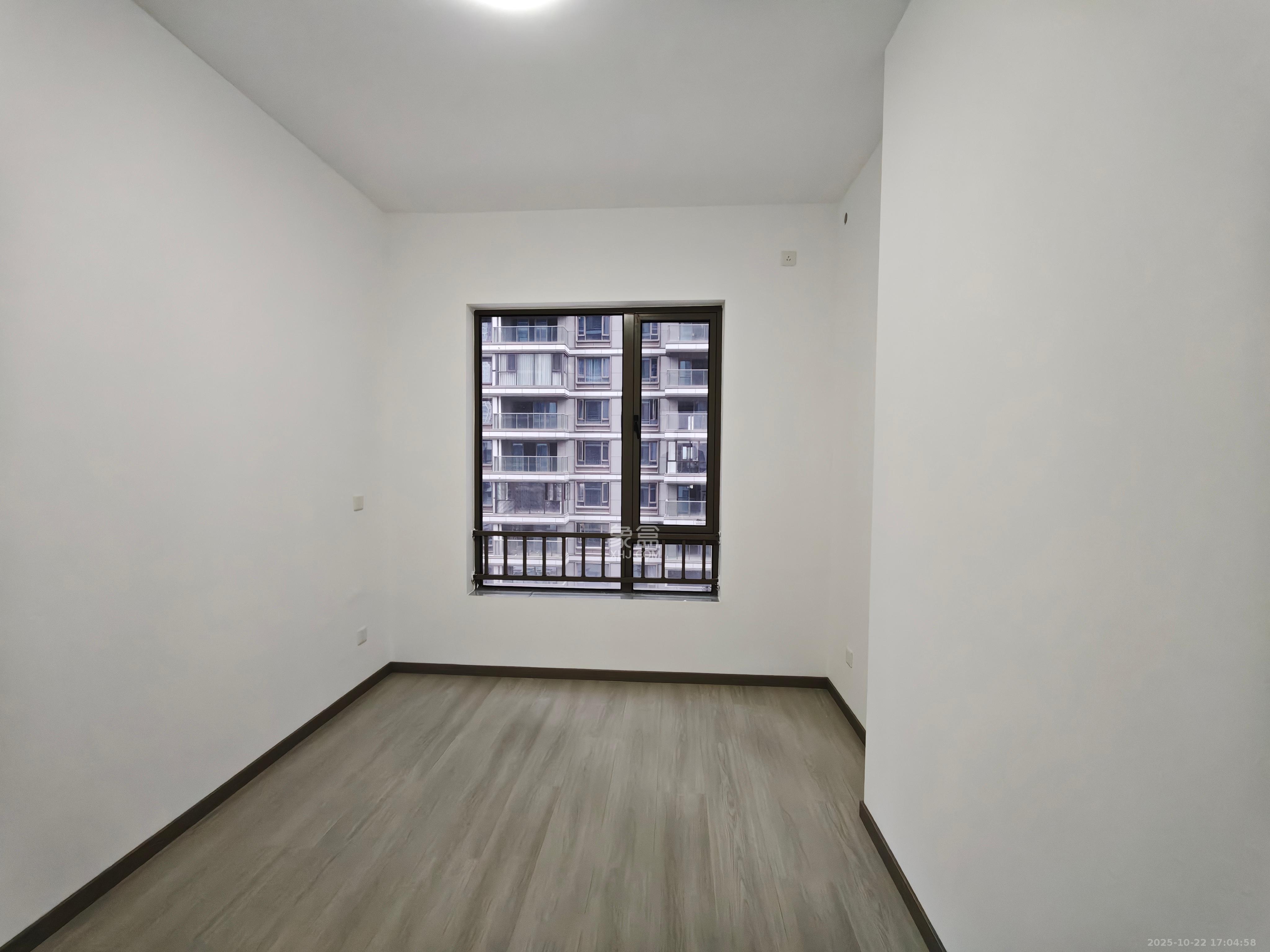 长沙檀府 4室2厅2卫 8000.0元/月 长沙檀府 4室2厅2卫 8000.0元/月室内图