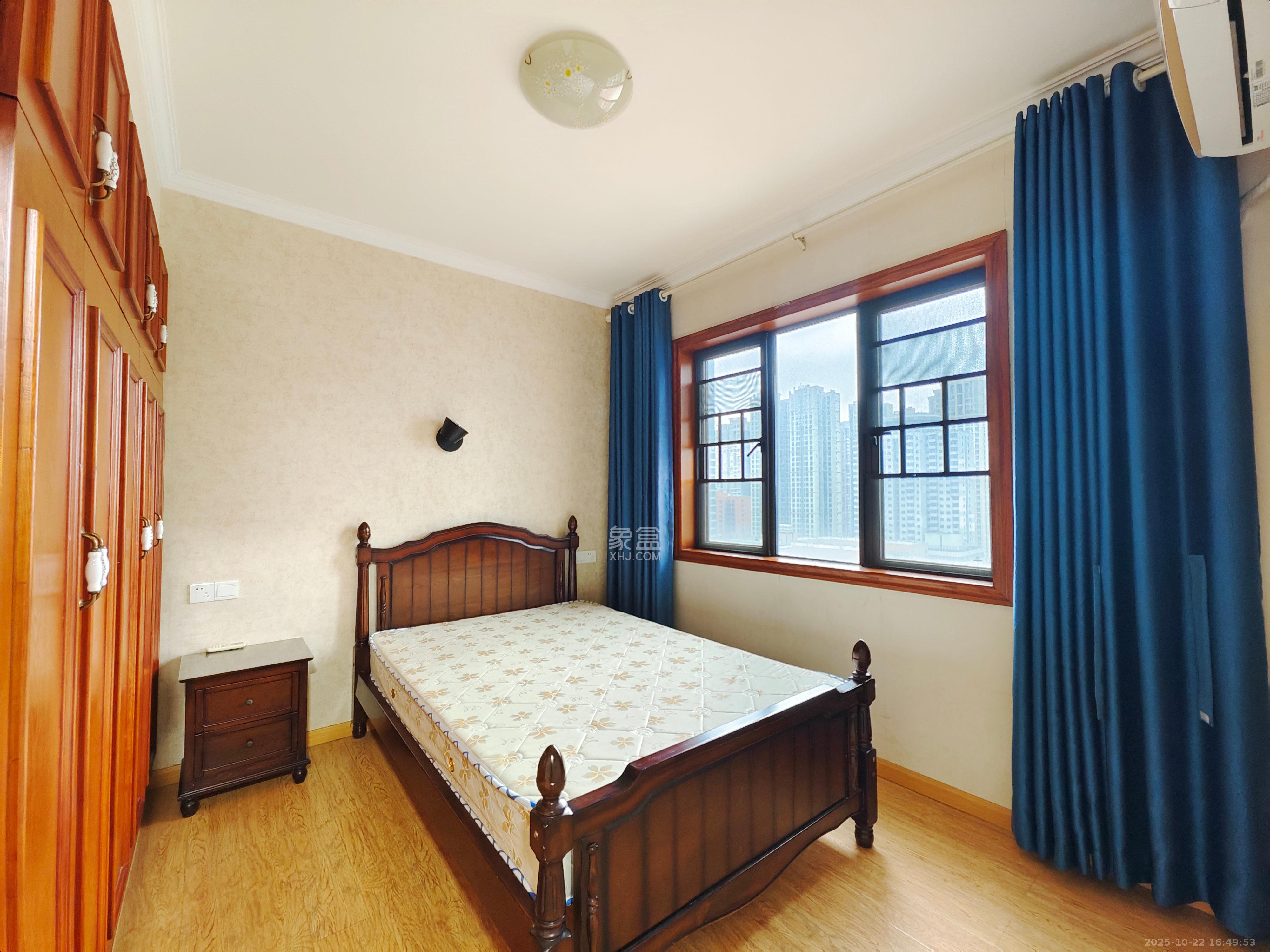 联晟大厦  3室2厅1卫    3200.0元/月室内图