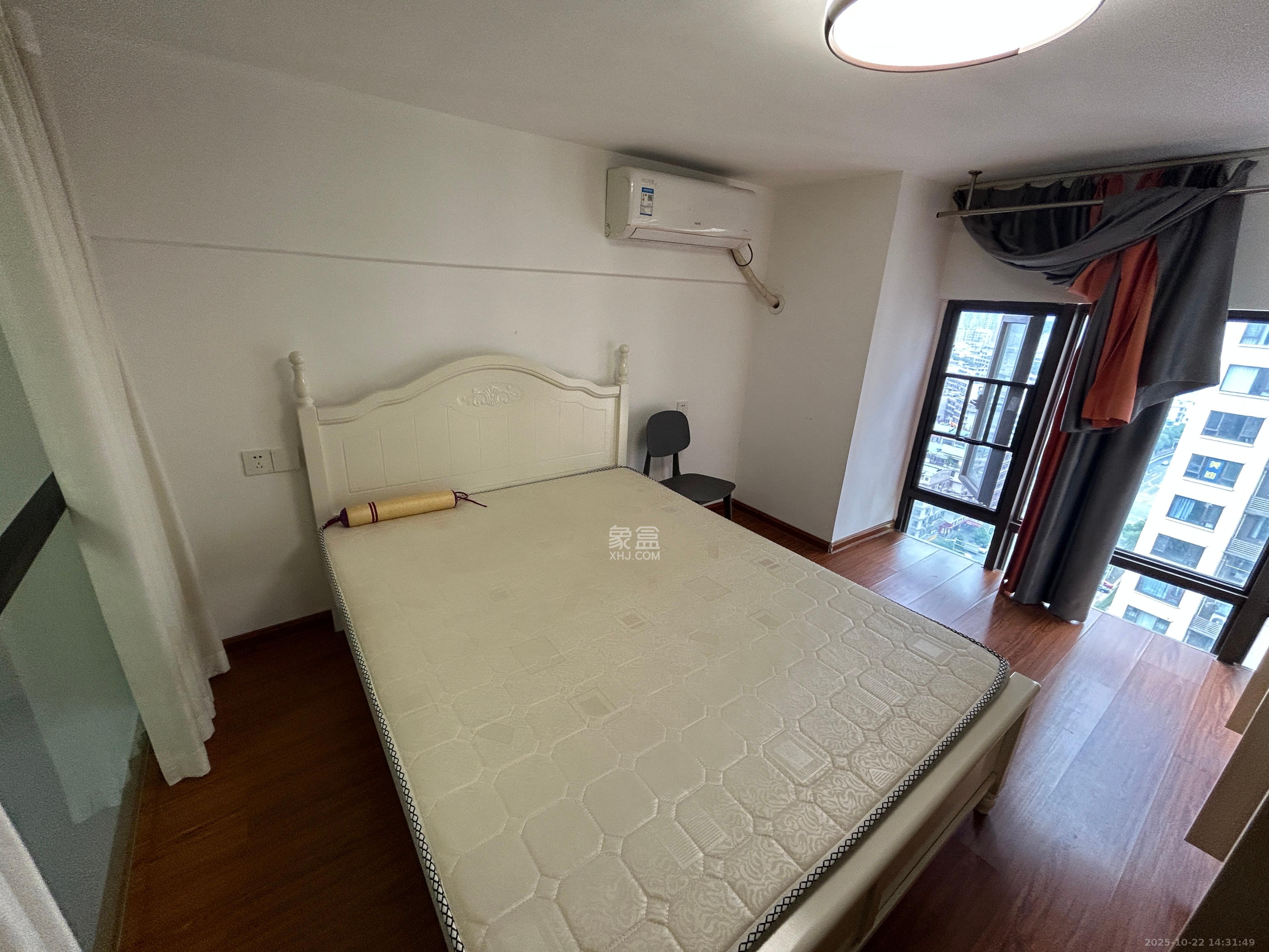 华润琨瑜府  2室1厅1卫    2000.0元/月 华润琨瑜府  2室1厅1卫    2000.0元/月室内图