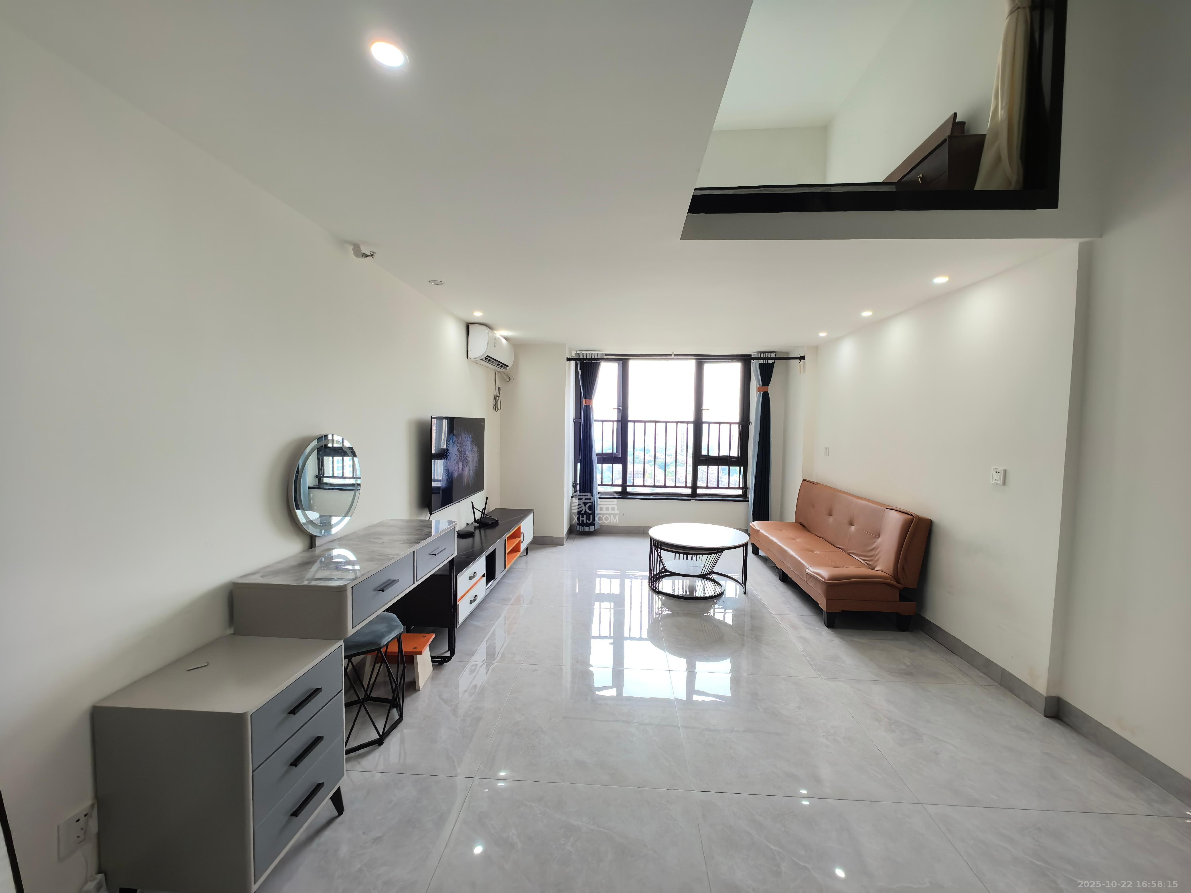 新城悦隽  2室1厅1卫    1750.0元/月 新城悦隽  2室1厅1卫    1750.0元/月