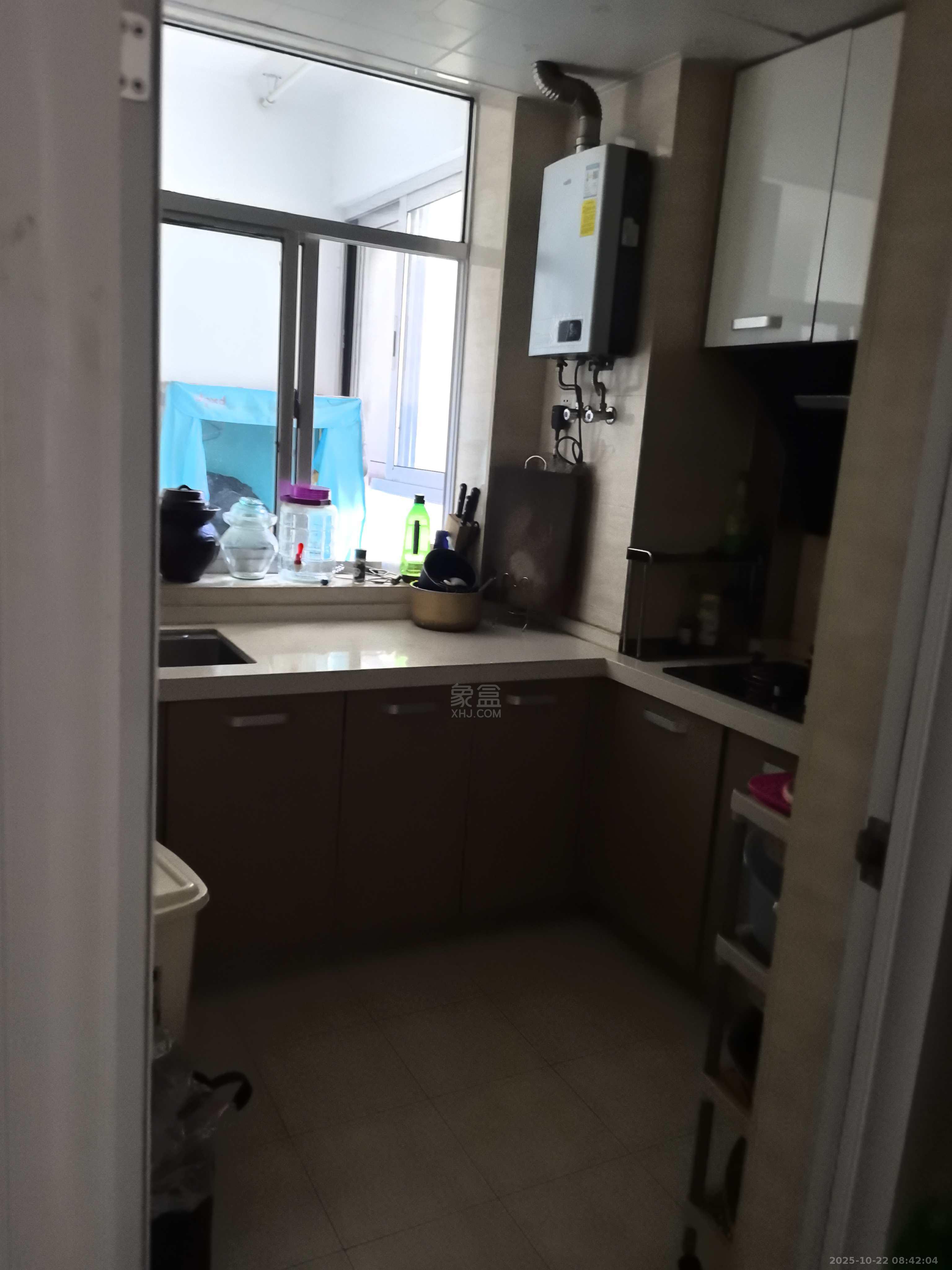 都市兰亭  2室2厅1卫    1500.0元/月 都市兰亭  2室2厅1卫    1500.0元/月