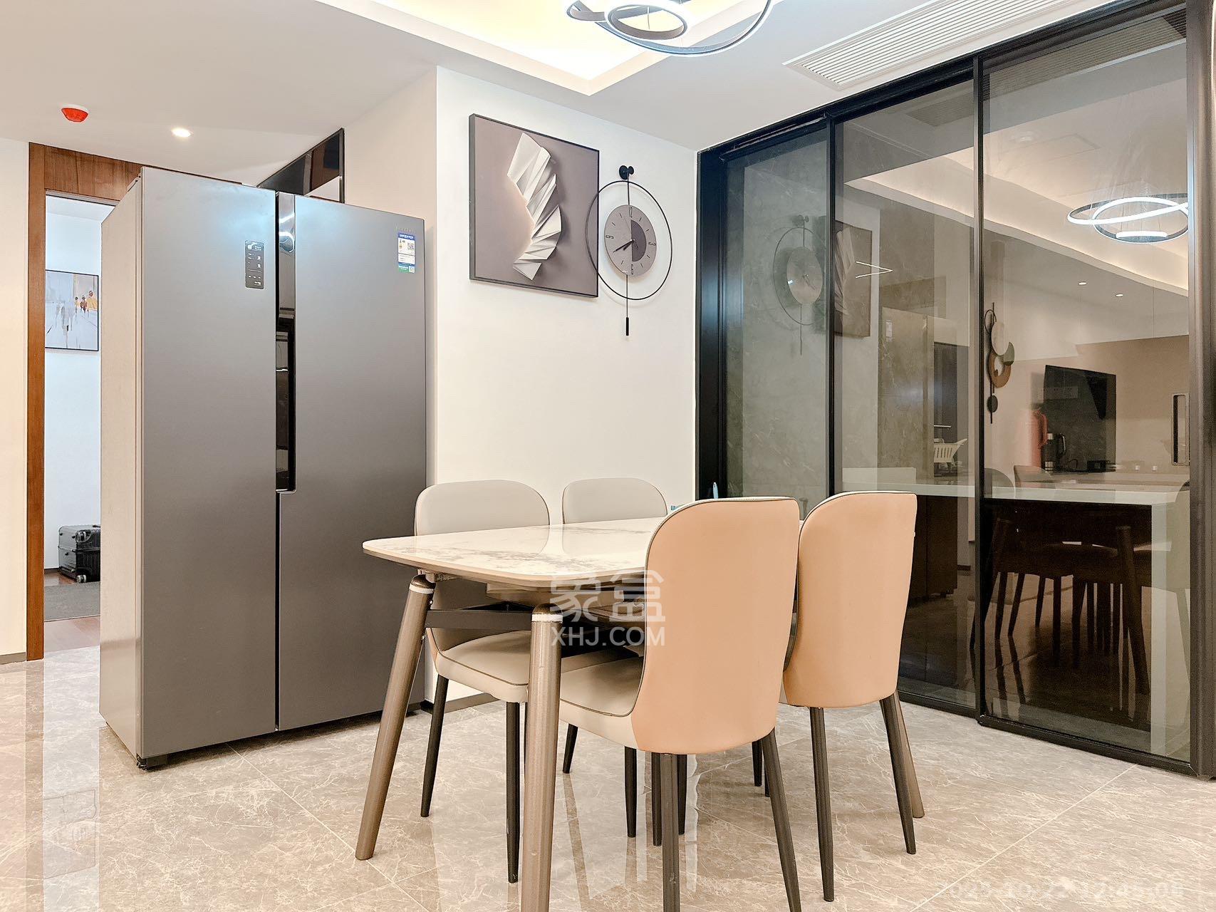 北辰瀚江府  3室2厅2卫    8000.0元/月室内图