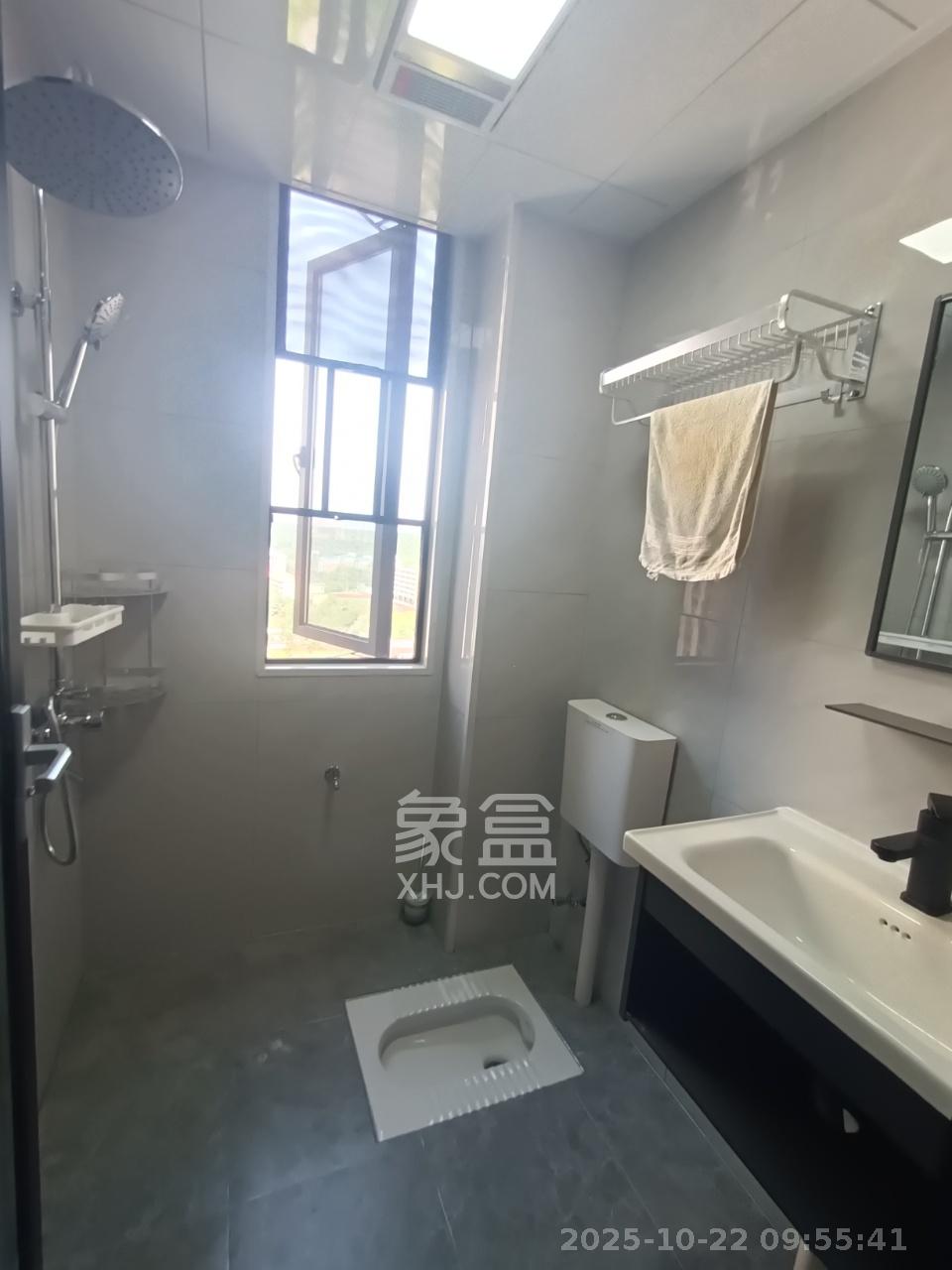 长房明宸府  2室1厅1卫    1700.0元/月 长房明宸府  2室1厅1卫    1700.0元/月室内图